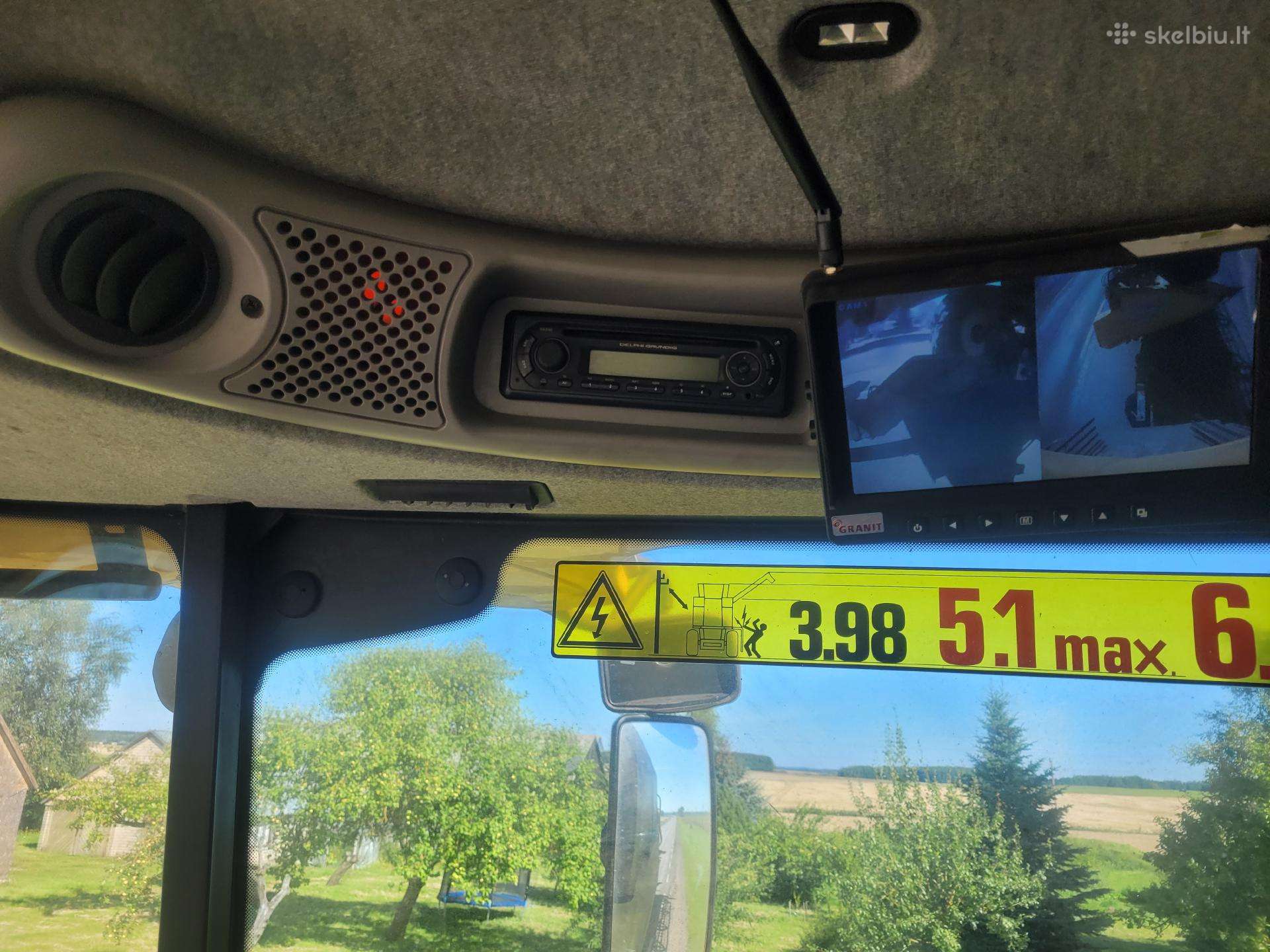 New Holland 9060, kombainai
