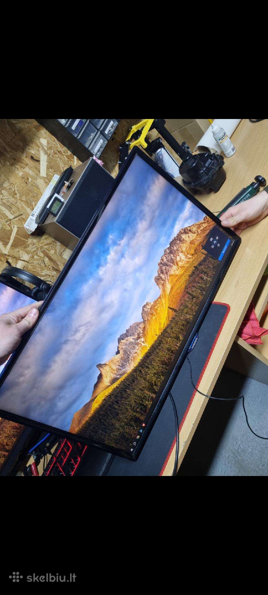 Monitorius Samsung 27'