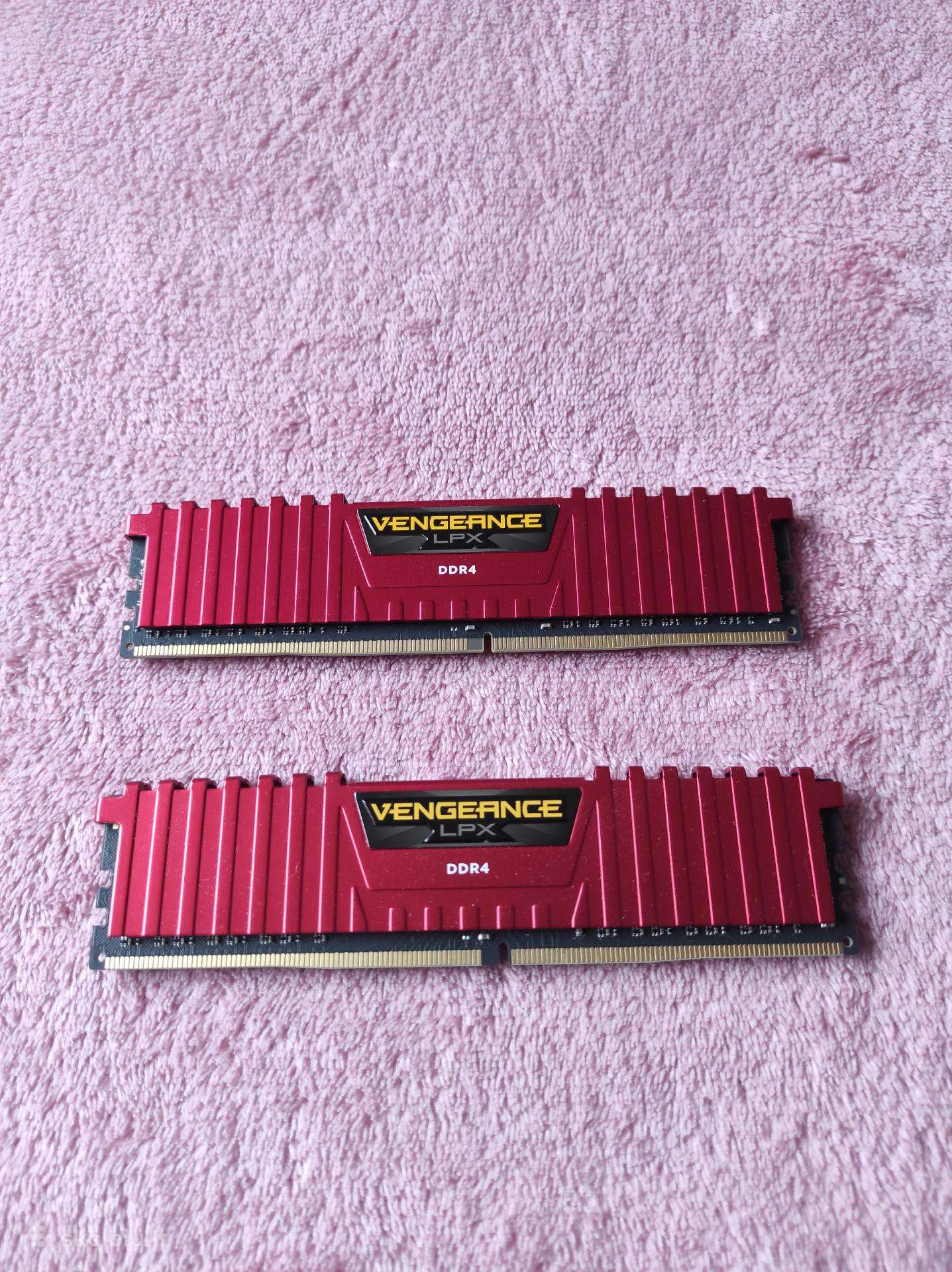 Corsair Vengeance Lpx. Ddr 4