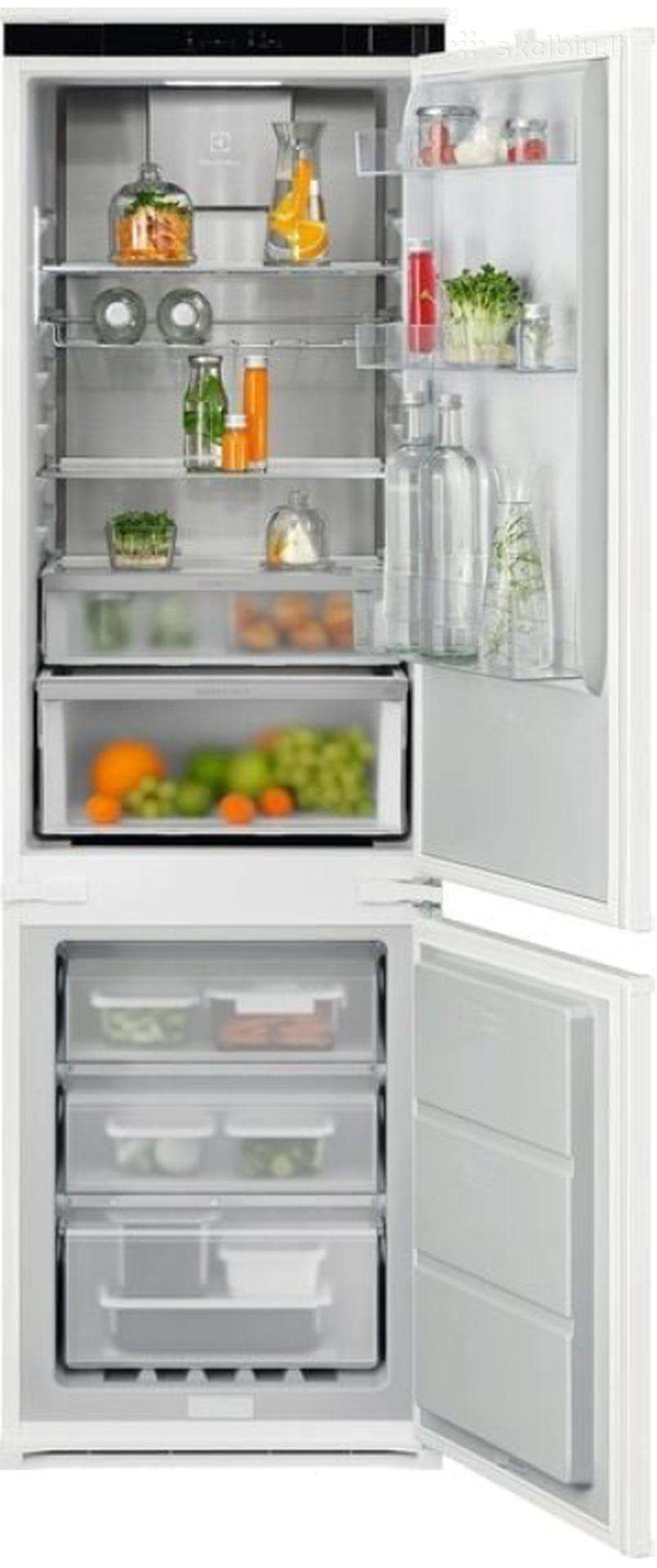 Įmontuojamas šaldytuvas Electrolux 800 serija Eng8