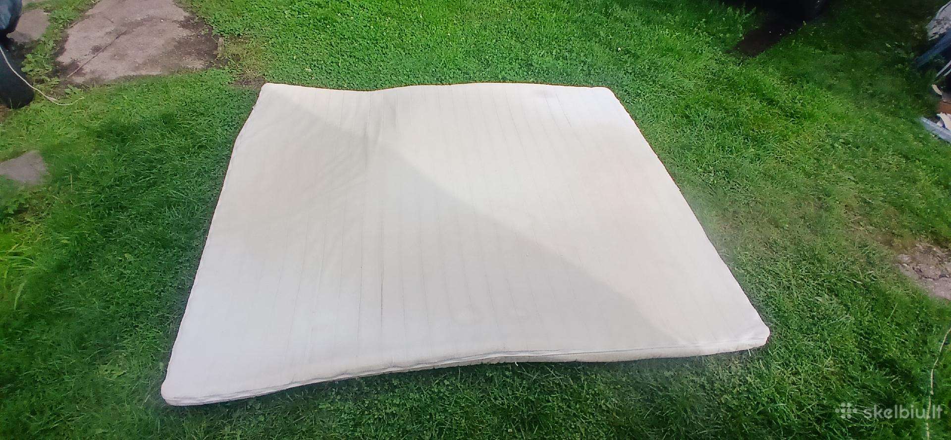 Atiduodu antčiužinį.200/160 cm. Eiguliai.