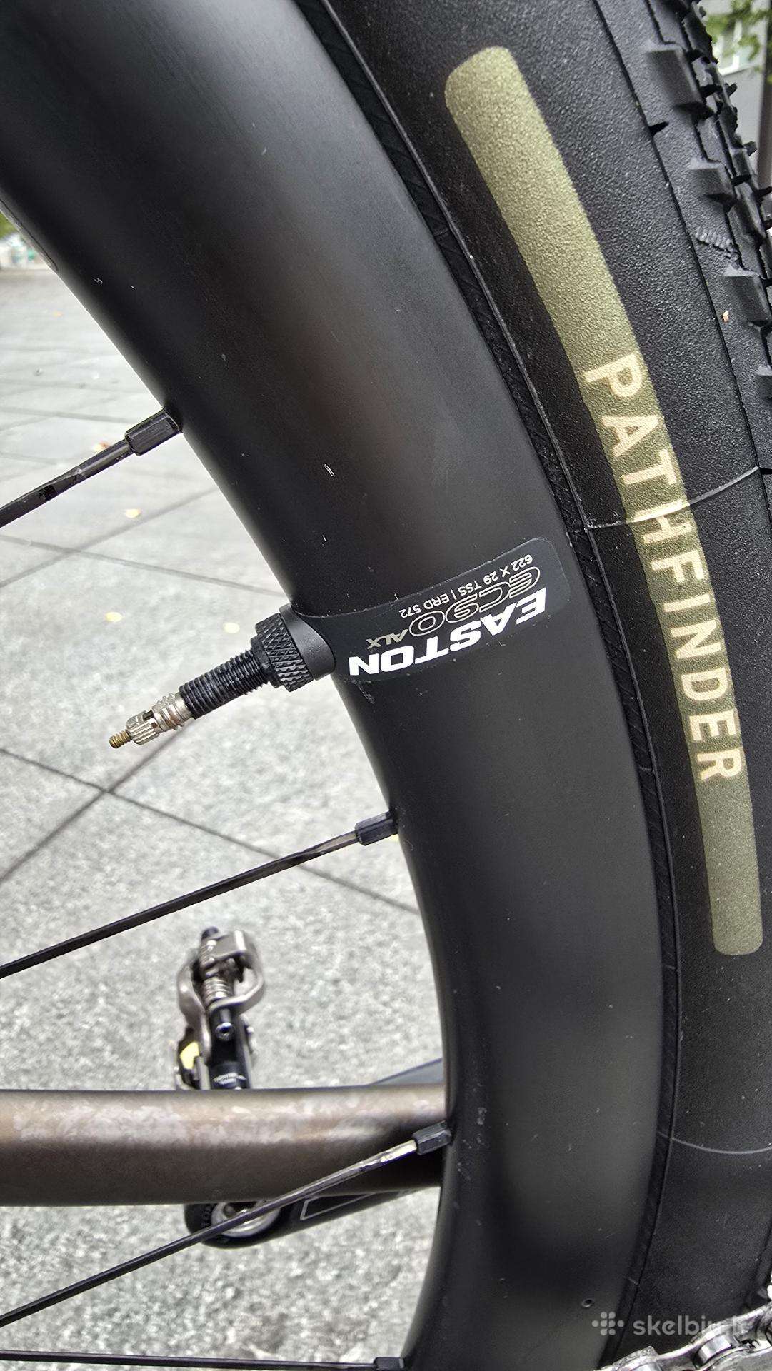 Другое велосипед Specialized 28″