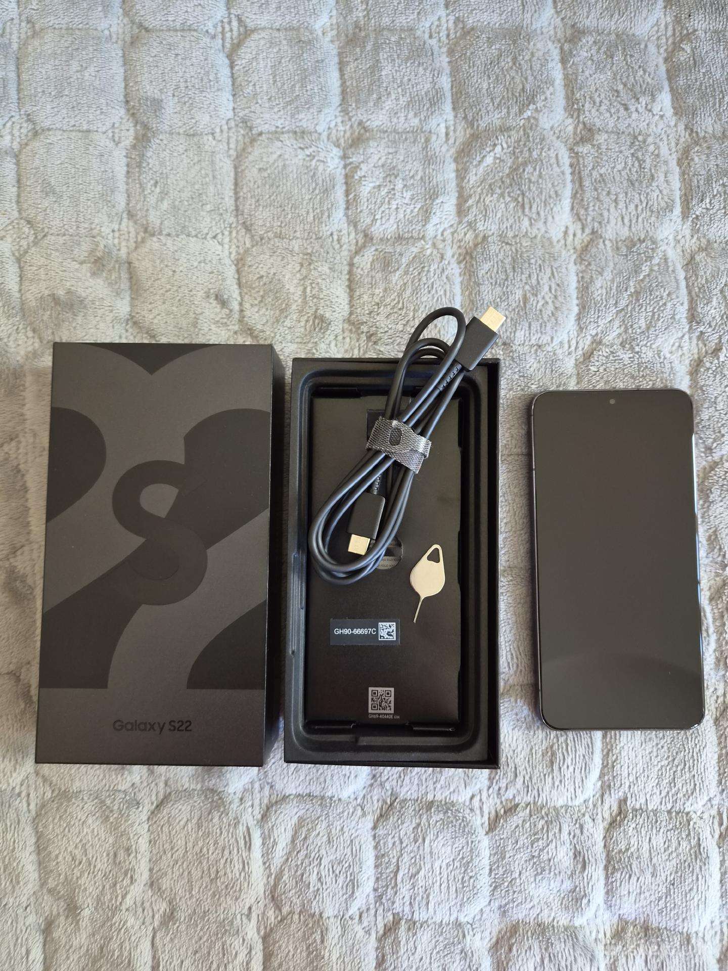 Telefonas Galaxy S22 256gb