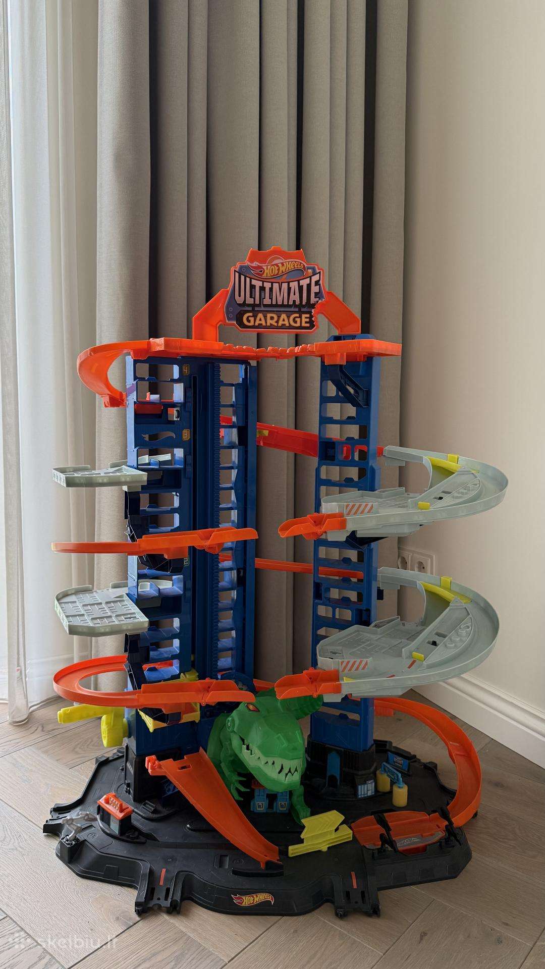 Hot Wheels garažas