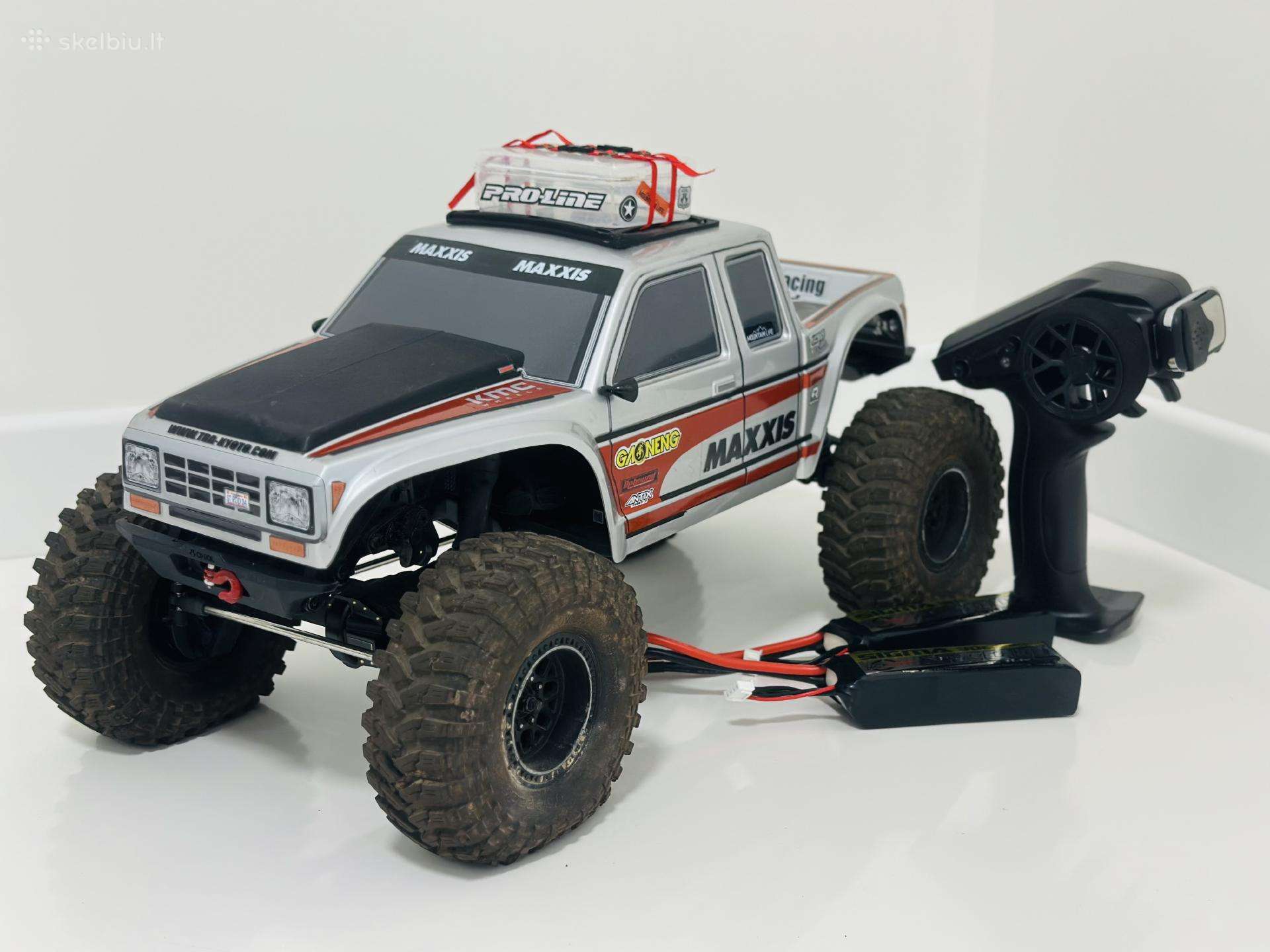 Axial Coyote 1/10 crawler