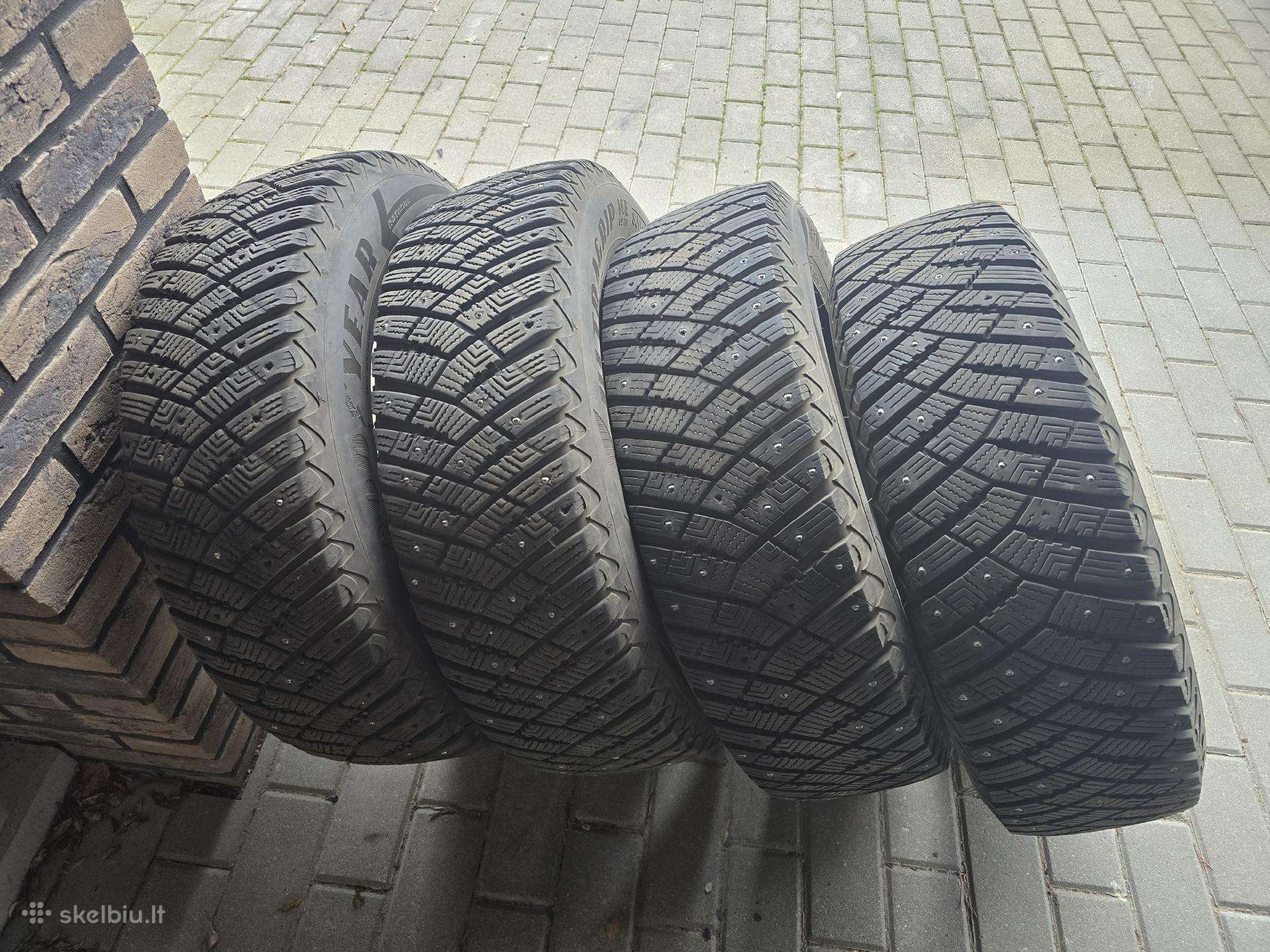 Dygliuotos Goodyear Ultragrip Ice Arctic Suv 4x4,