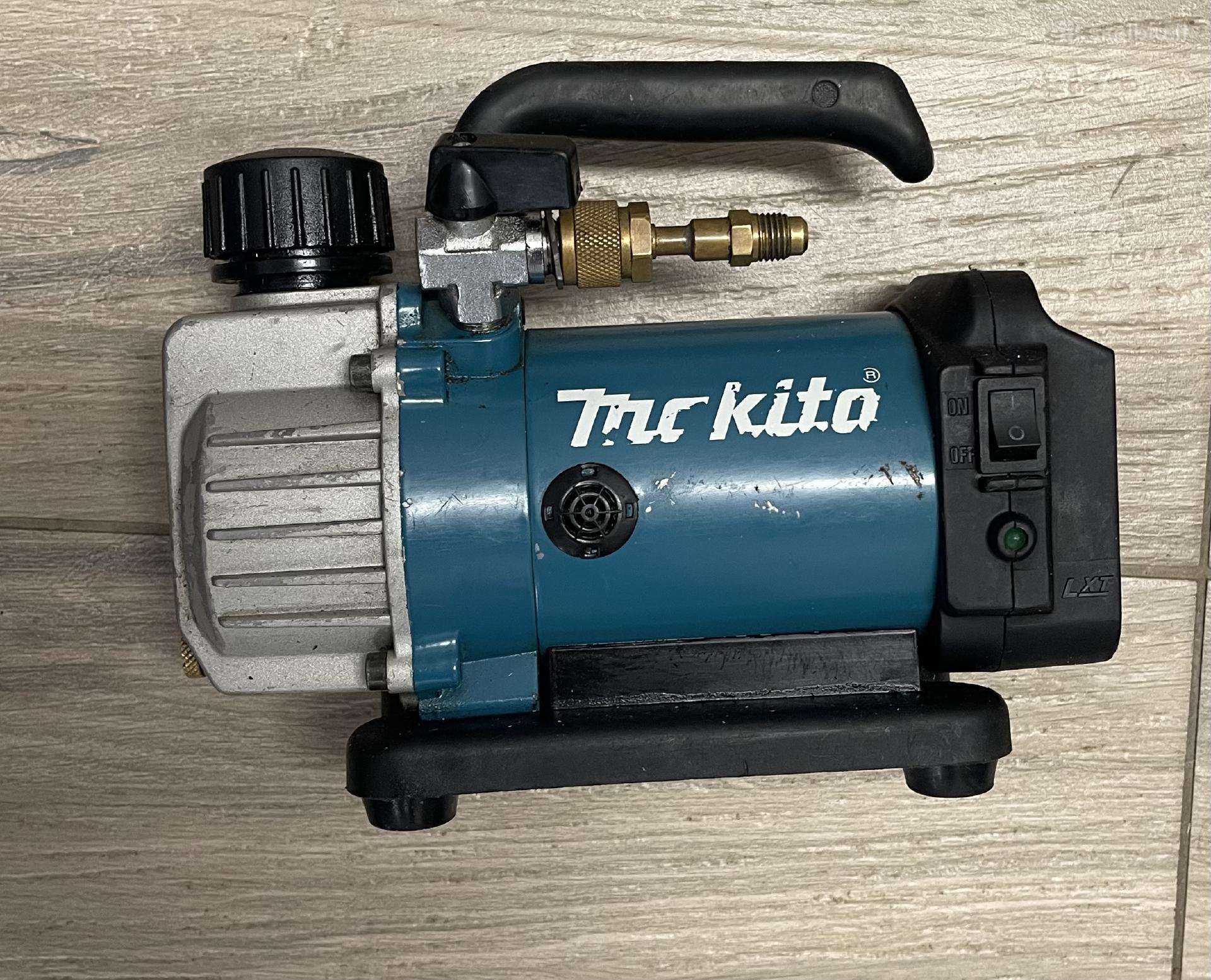 Makita vakuminis siurblys