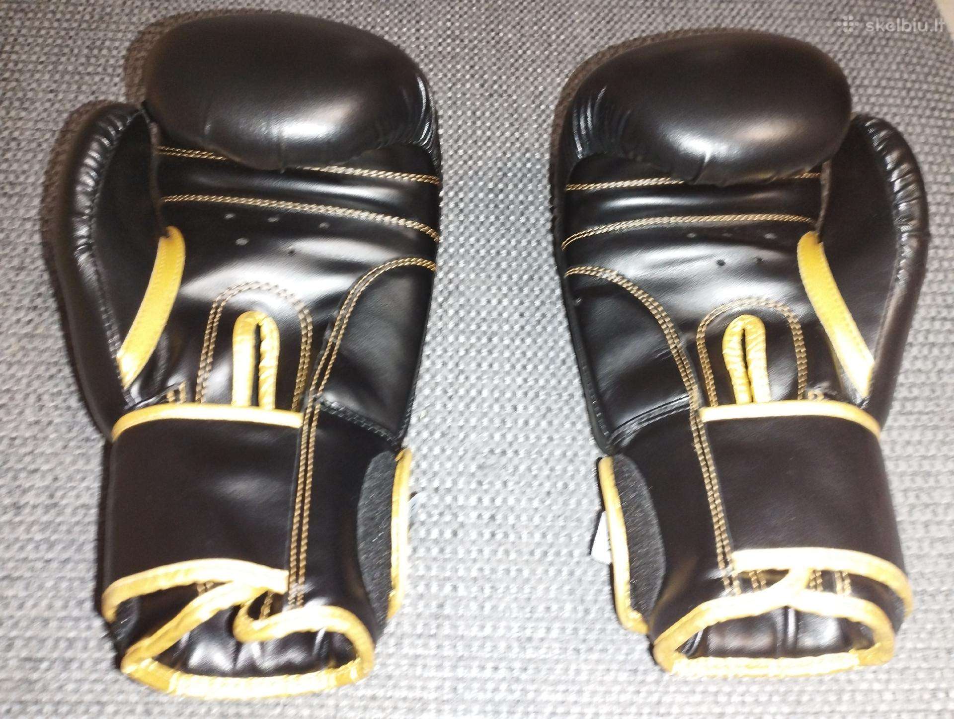 Royal boxo pirstines
