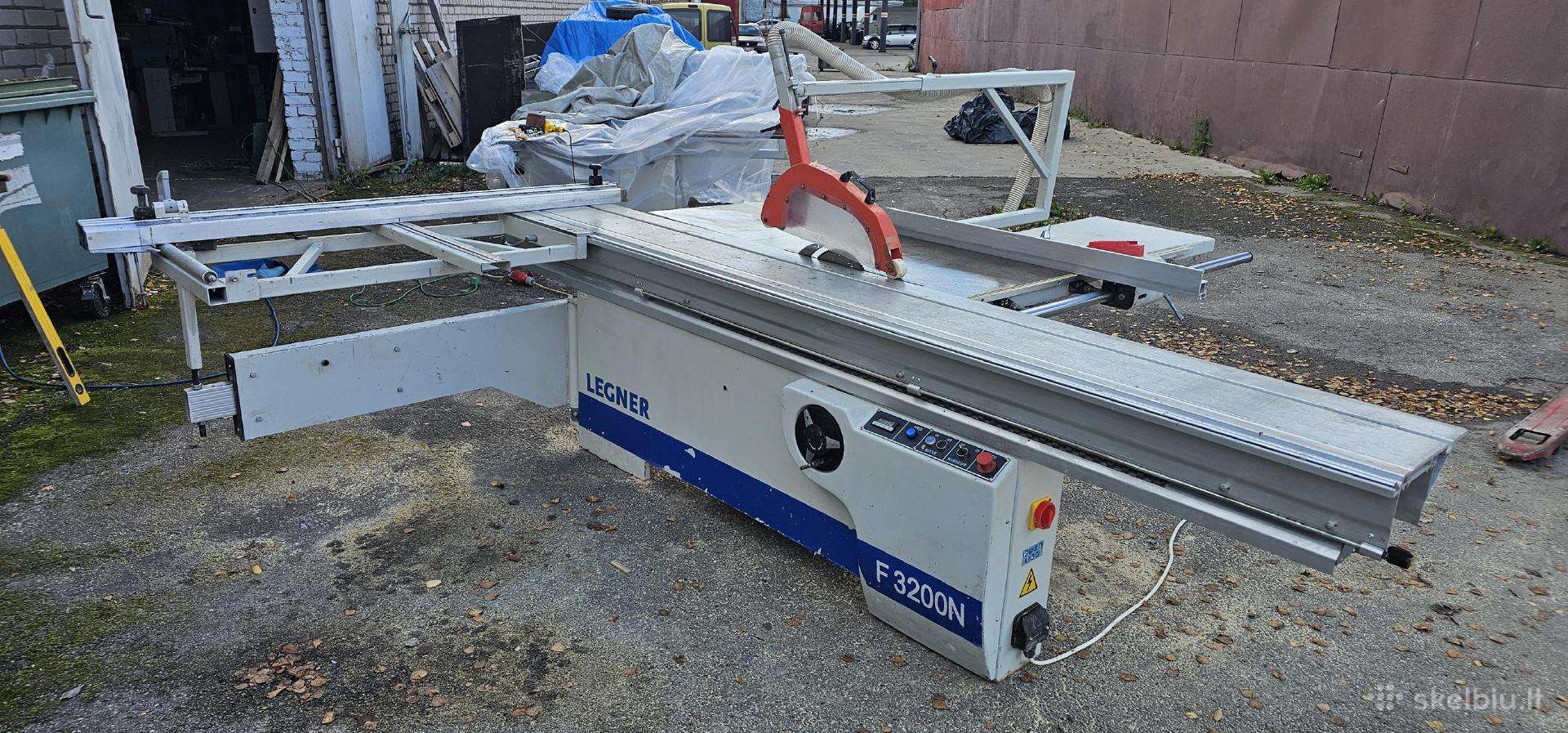 Naudotos formatinio pjovimo stakles Legner F3200n