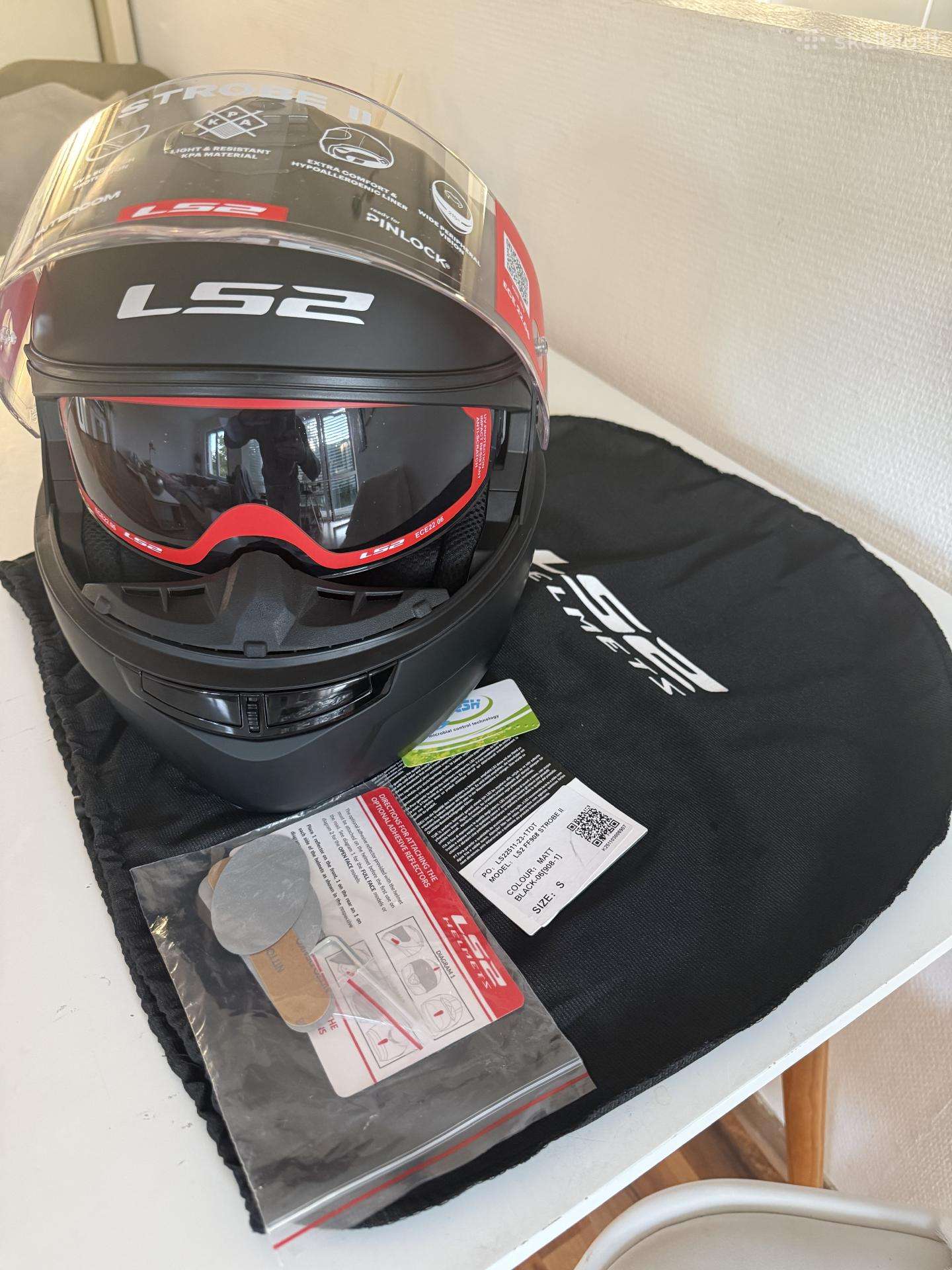 Modulinis šalmas Ls2 Strobe II Ff908 Matt Black S