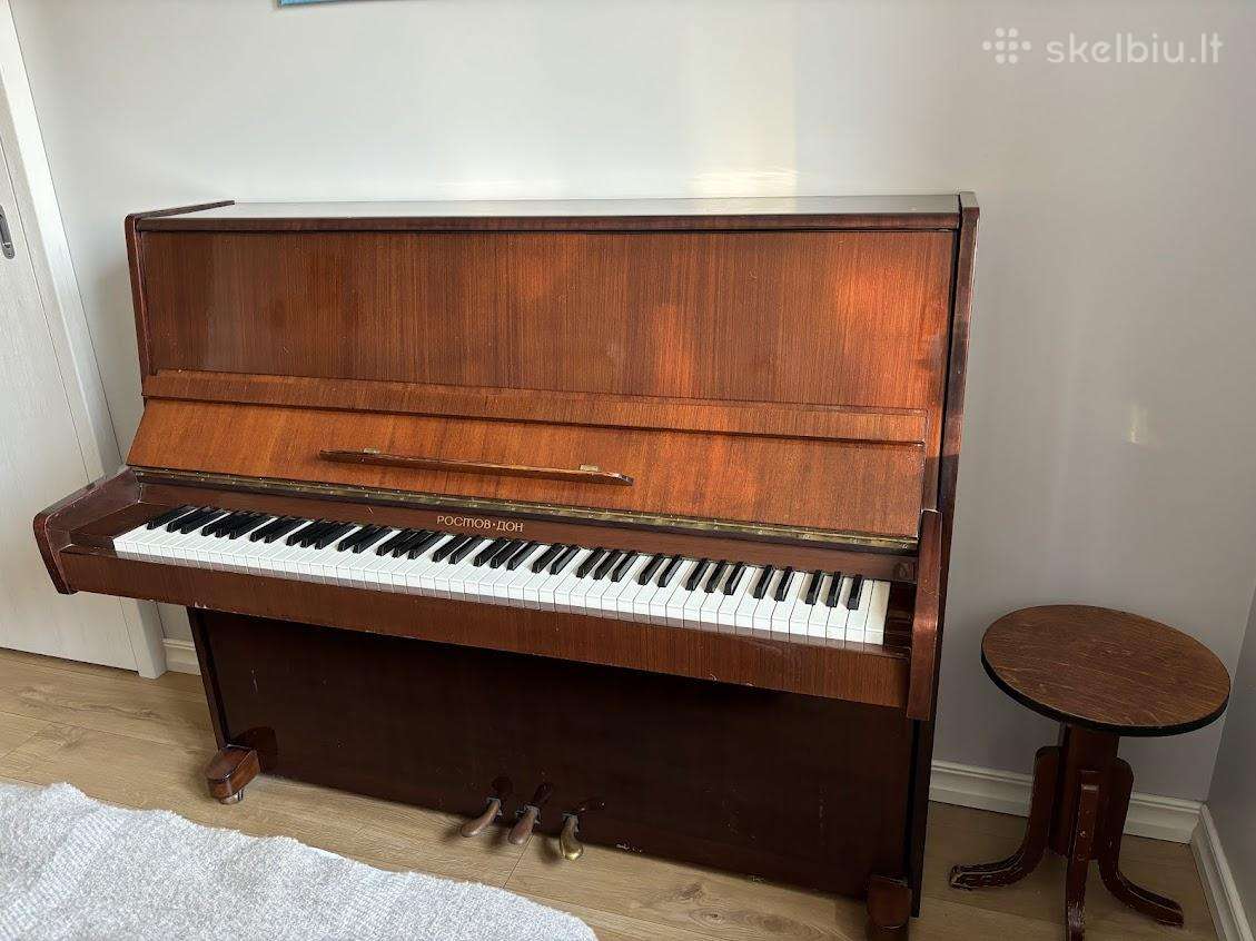 Tvarkingos būklės pianinas