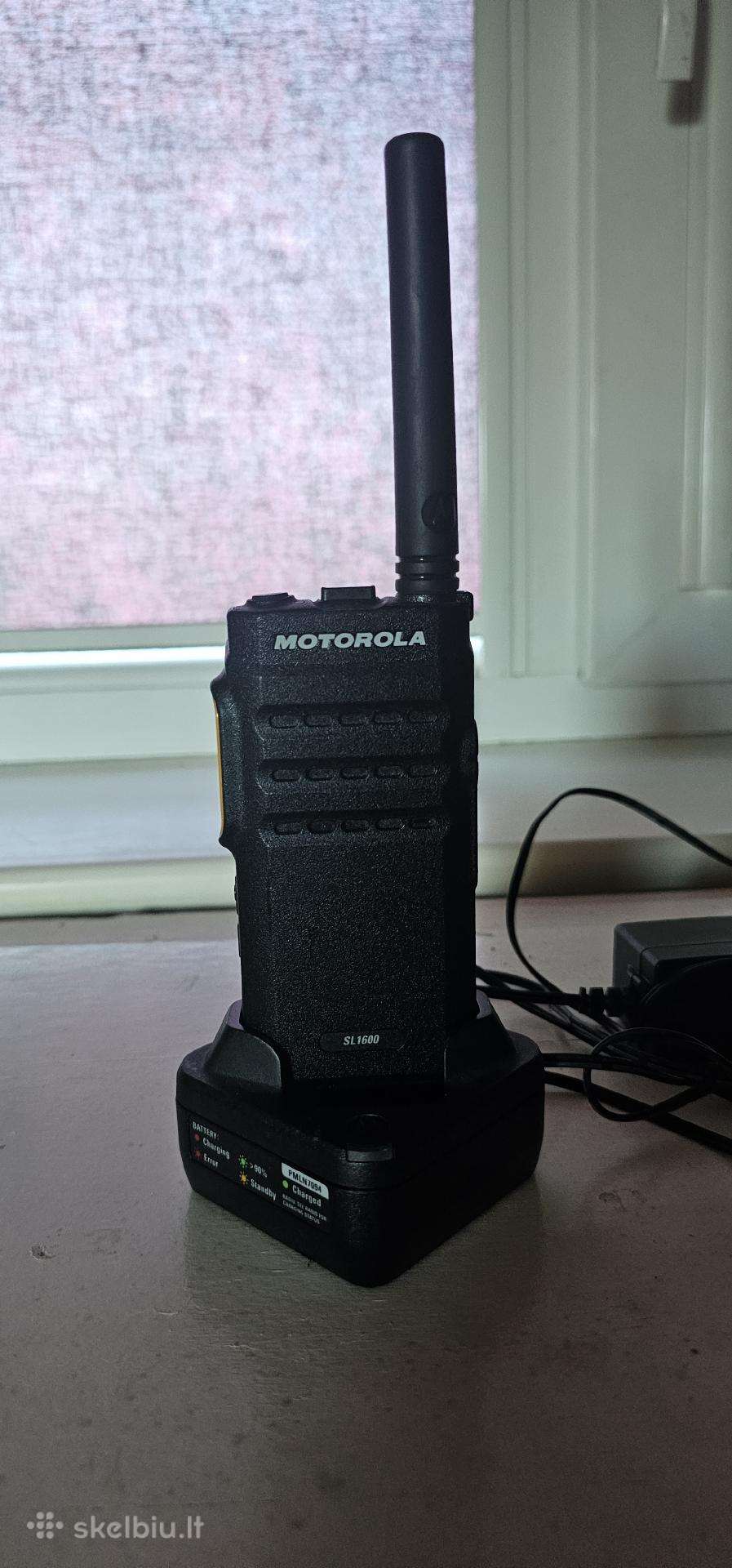 Parduodu raciją Motorola SL 1600