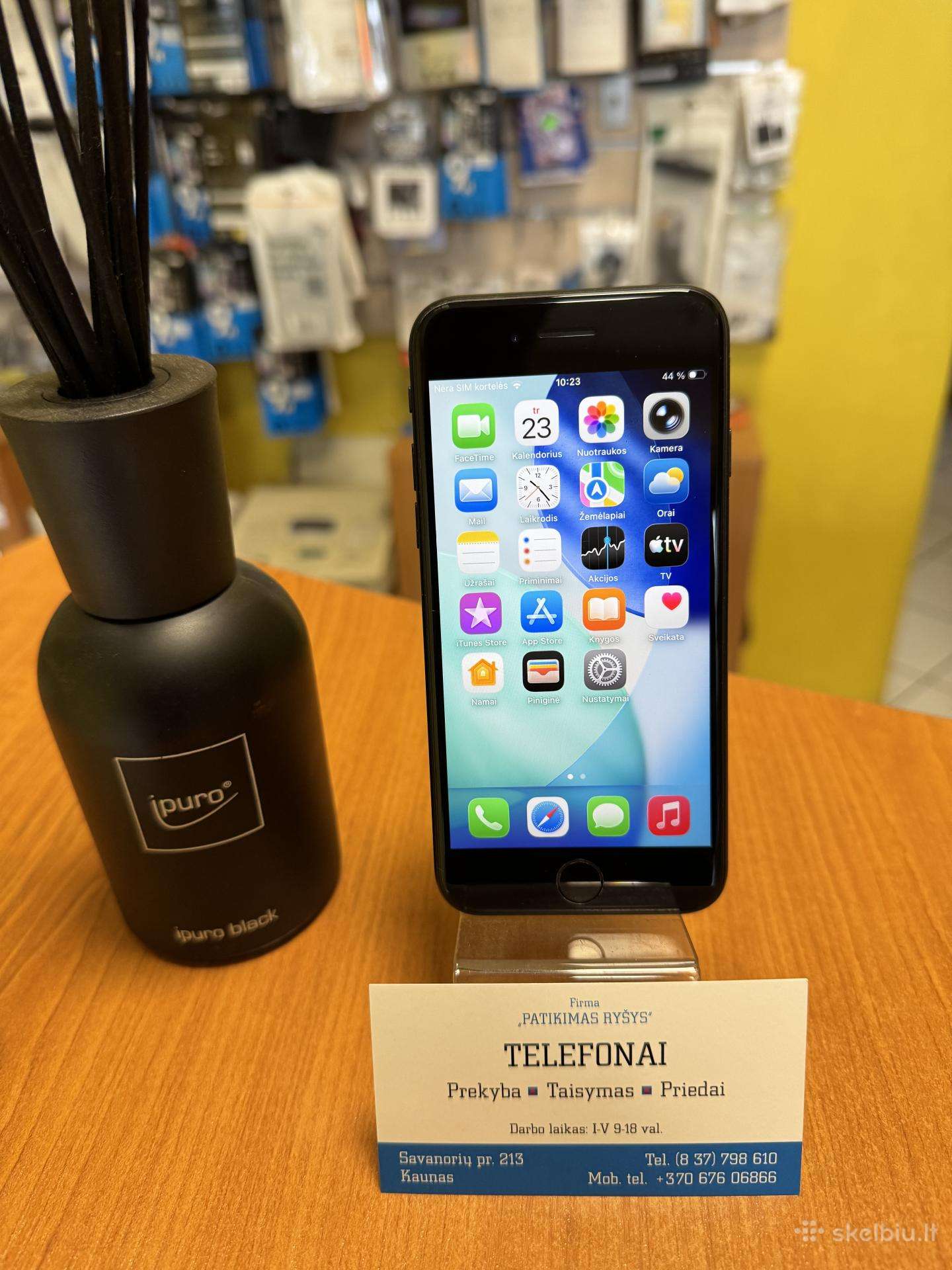 iPhone Se 2020 64gb Black Su Garantija