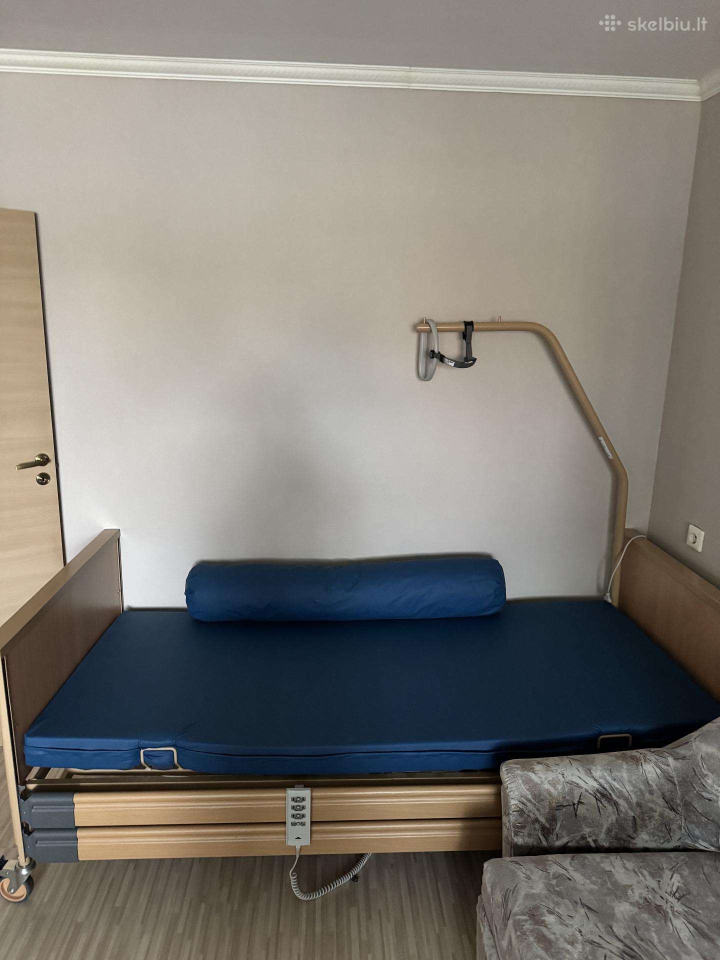 Funkcinė slaugos lova+čiužinys nuo pragulų