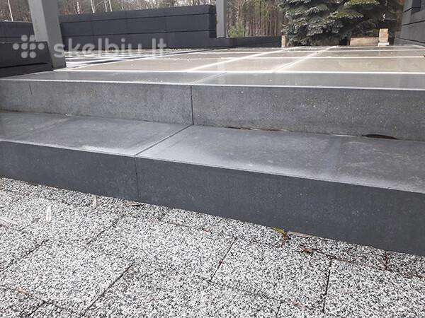Betoninės laiptų pakopos – Kratos, Nero