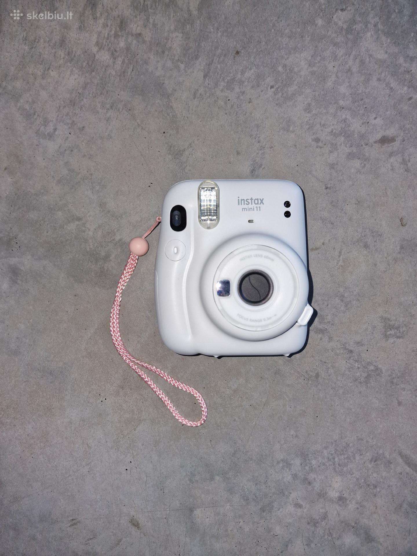Fujifilm Instax Mini 11 momentinis fotoaparatas