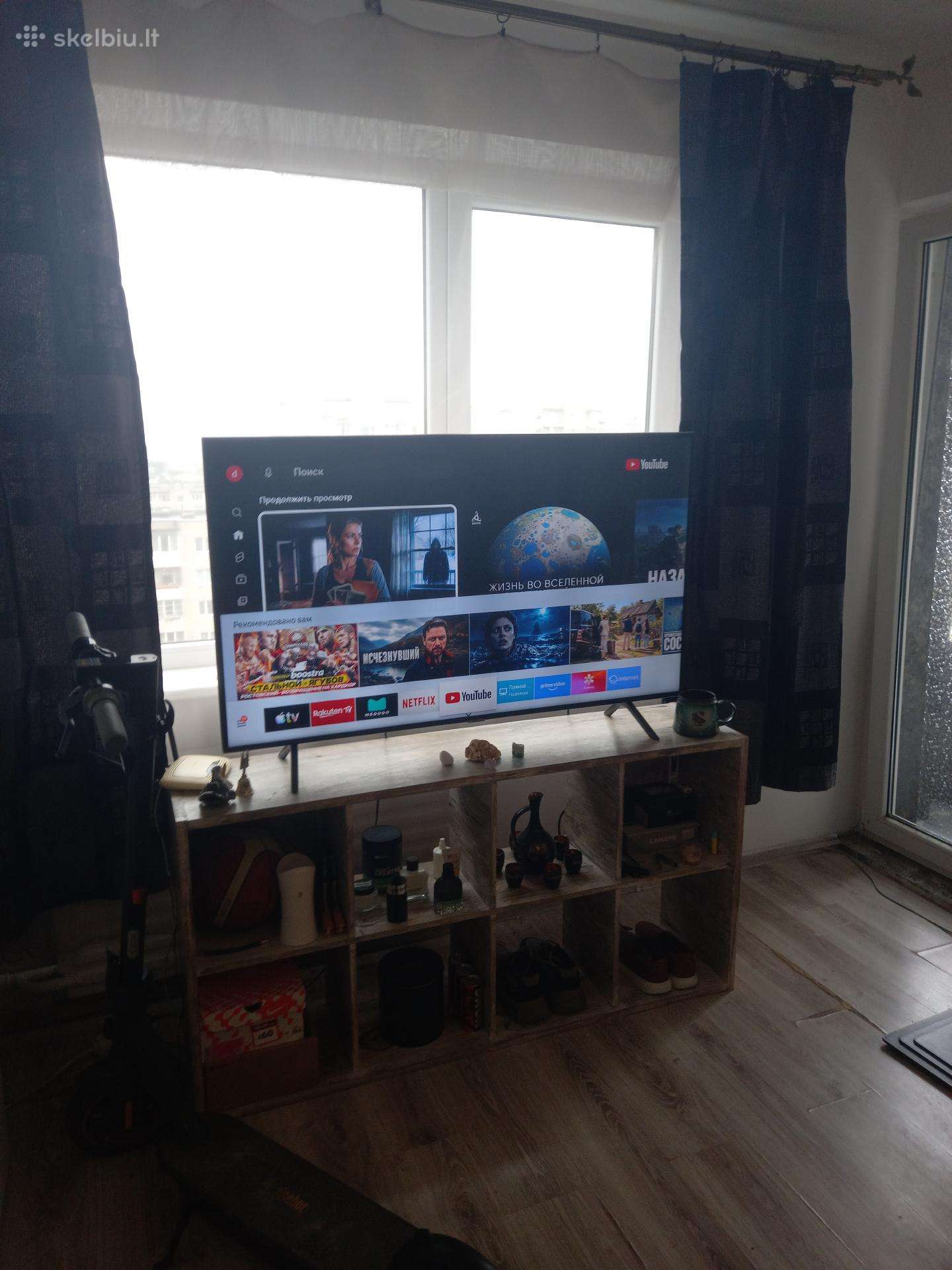 55" Samsung Ue55ru8002 4k Smart TV (be garso.)