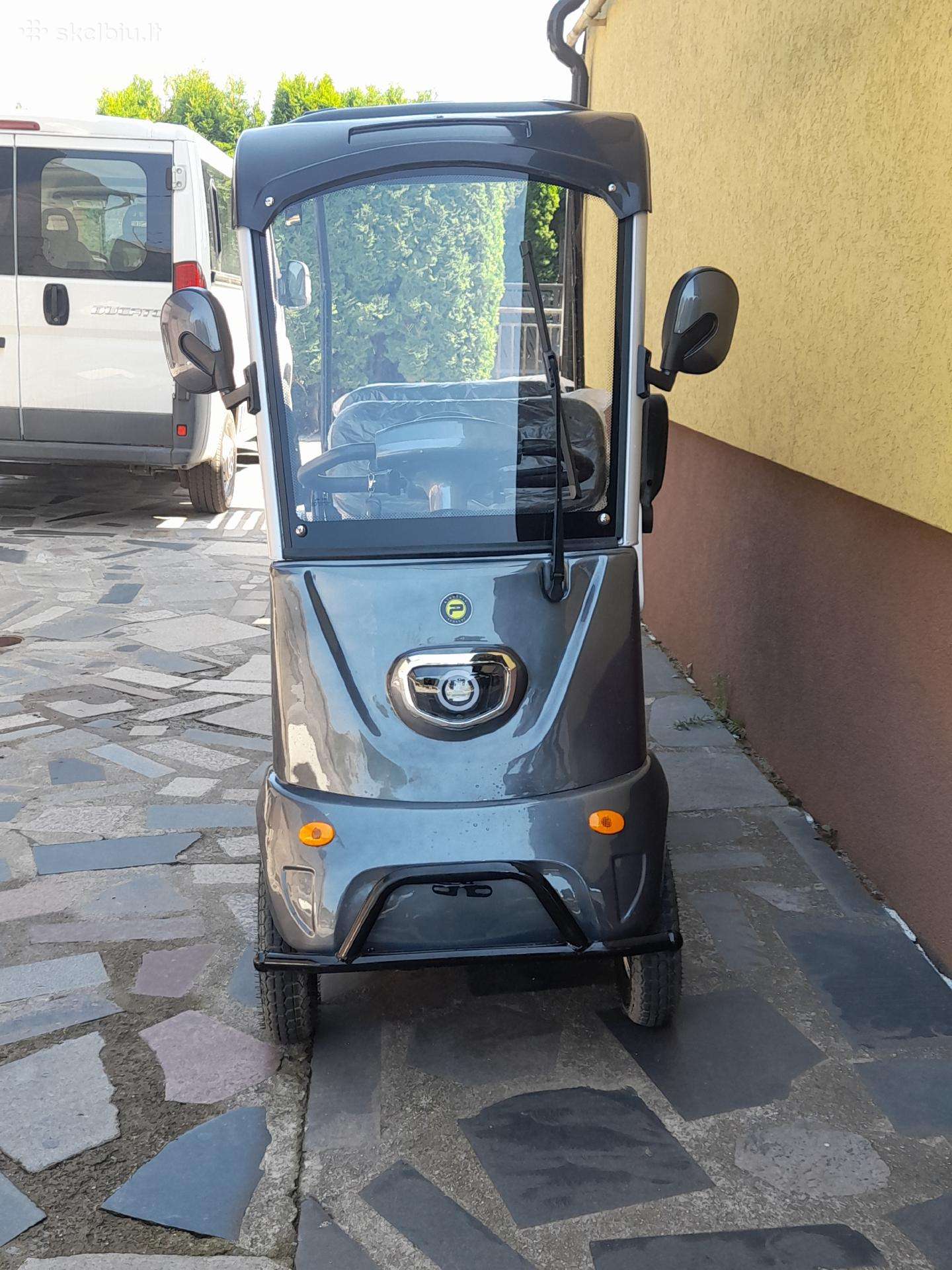 Parduadu.elektrini Skuteri.