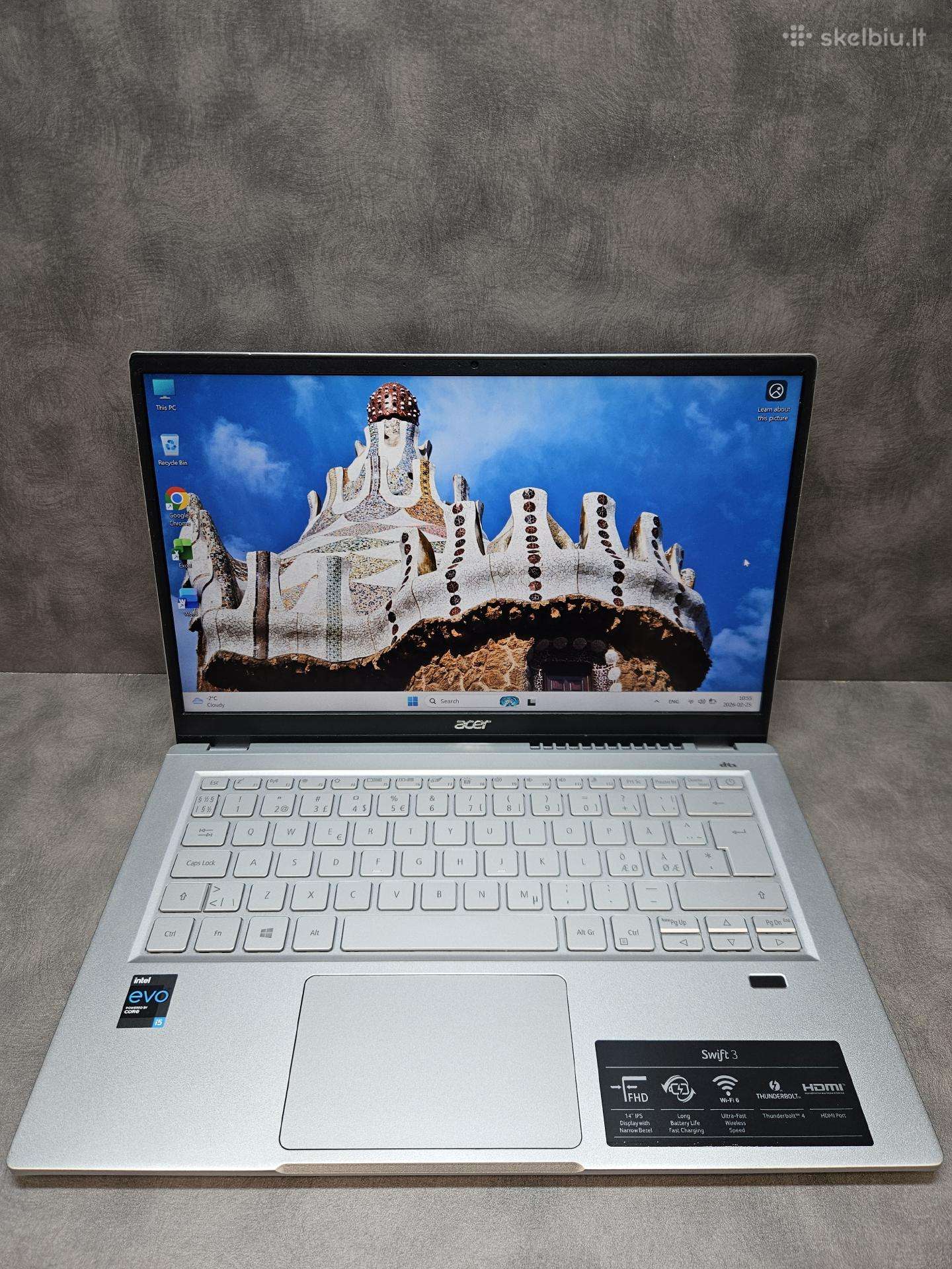 Acer Swift/ i5-1135g7/ 256ssd/ 8ram/ 14.0" Fhd