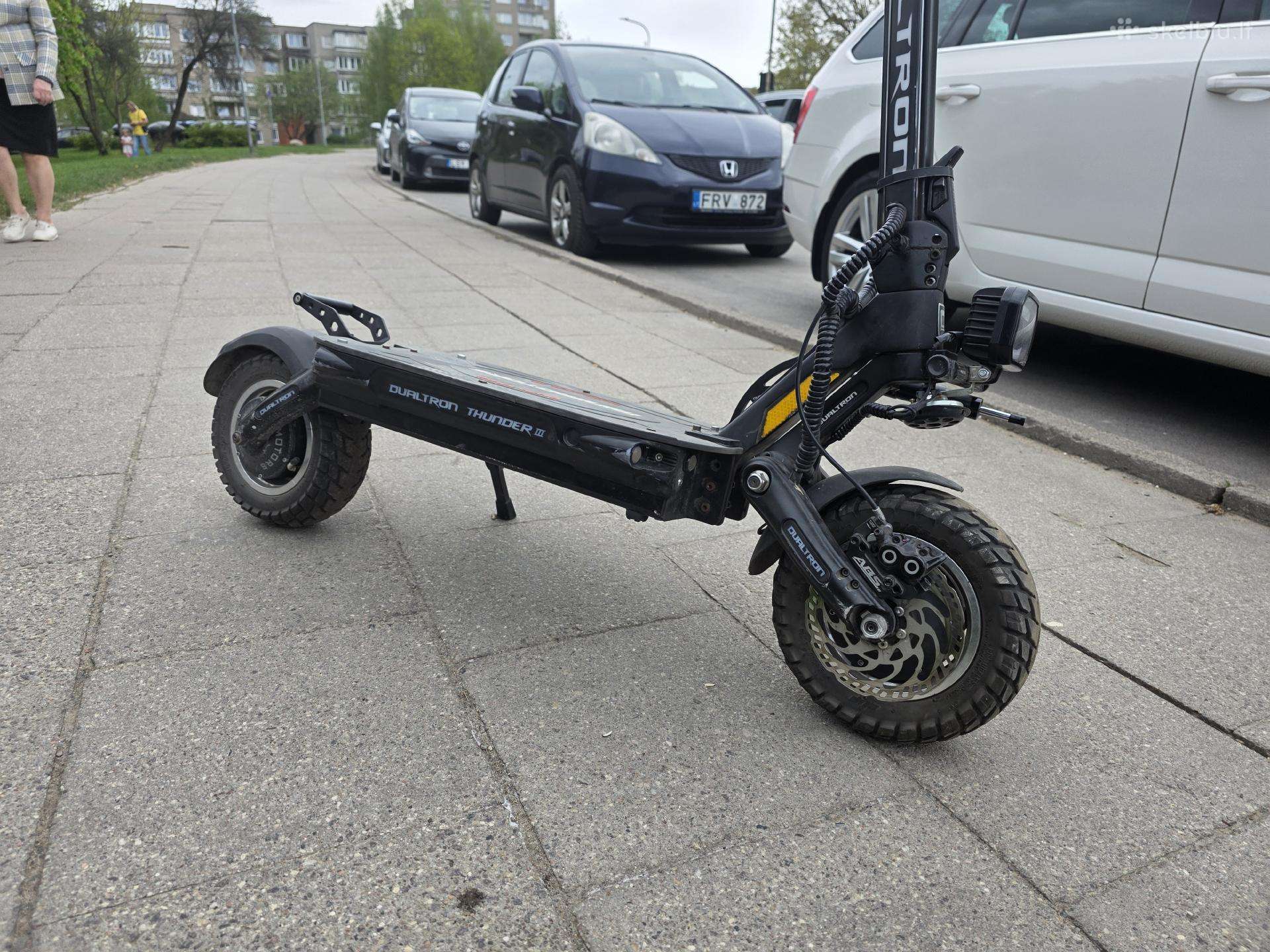 Dualtron thunder 3