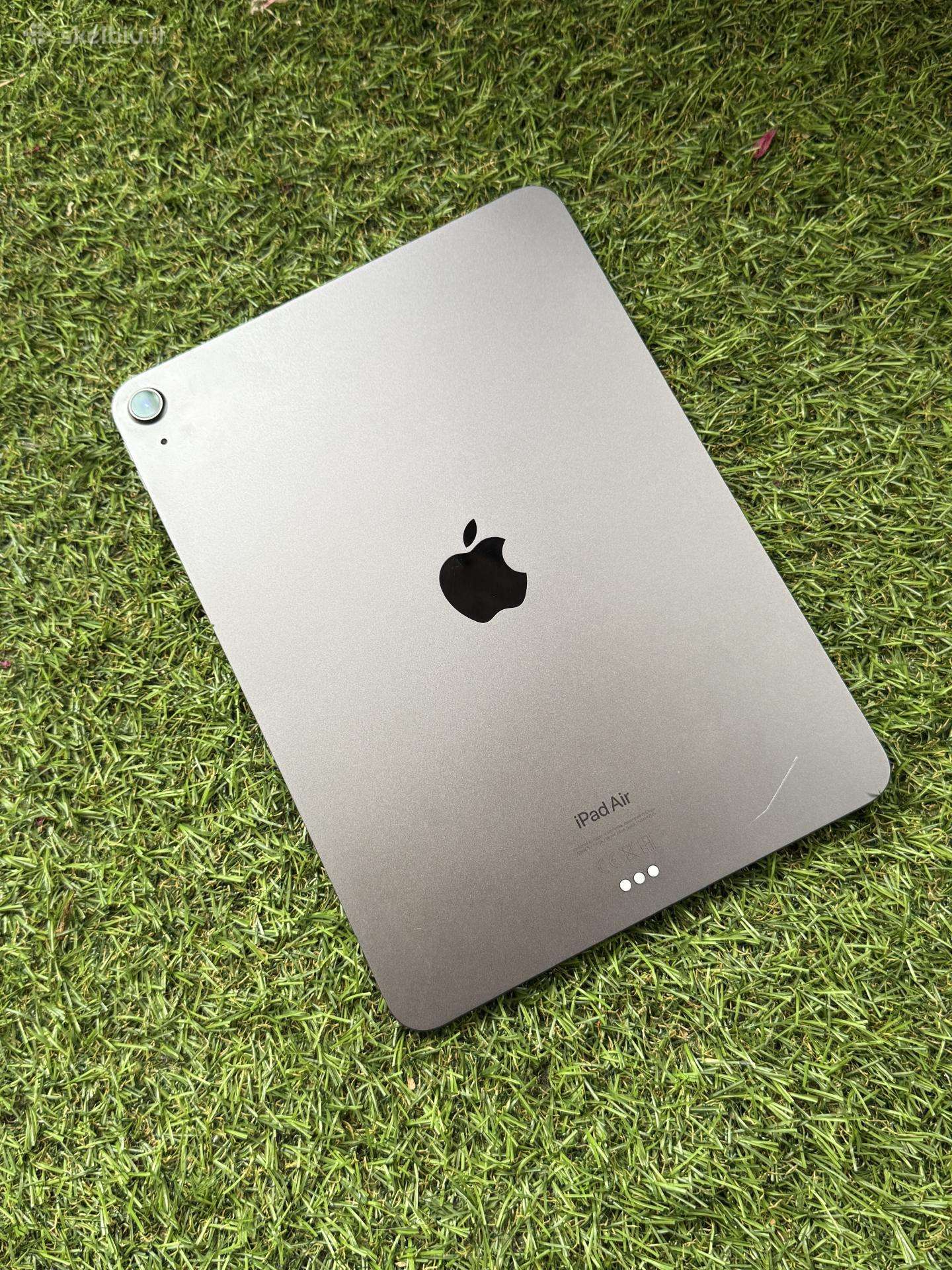 Apple iPad Air 5th Generation (M1) 256gb WiFi