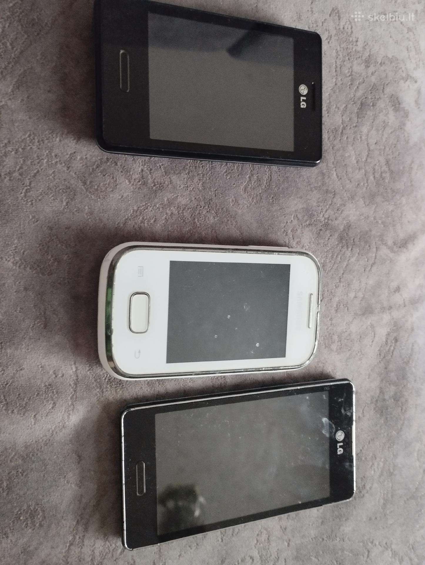 Seni telefonai