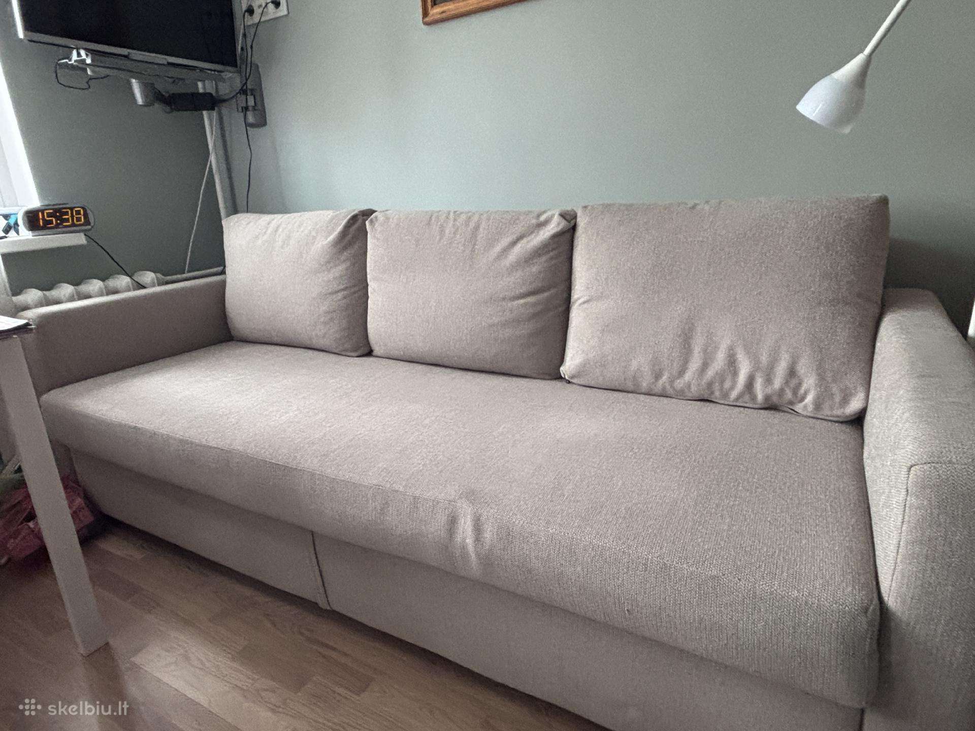 Ikea trivietė sofa