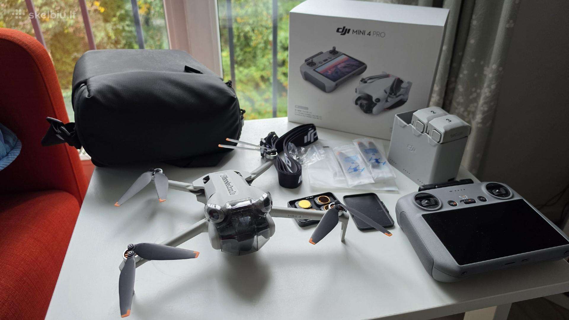 Dji Mini 4 Pro Fly More Combo su Dji RC 2 pultu