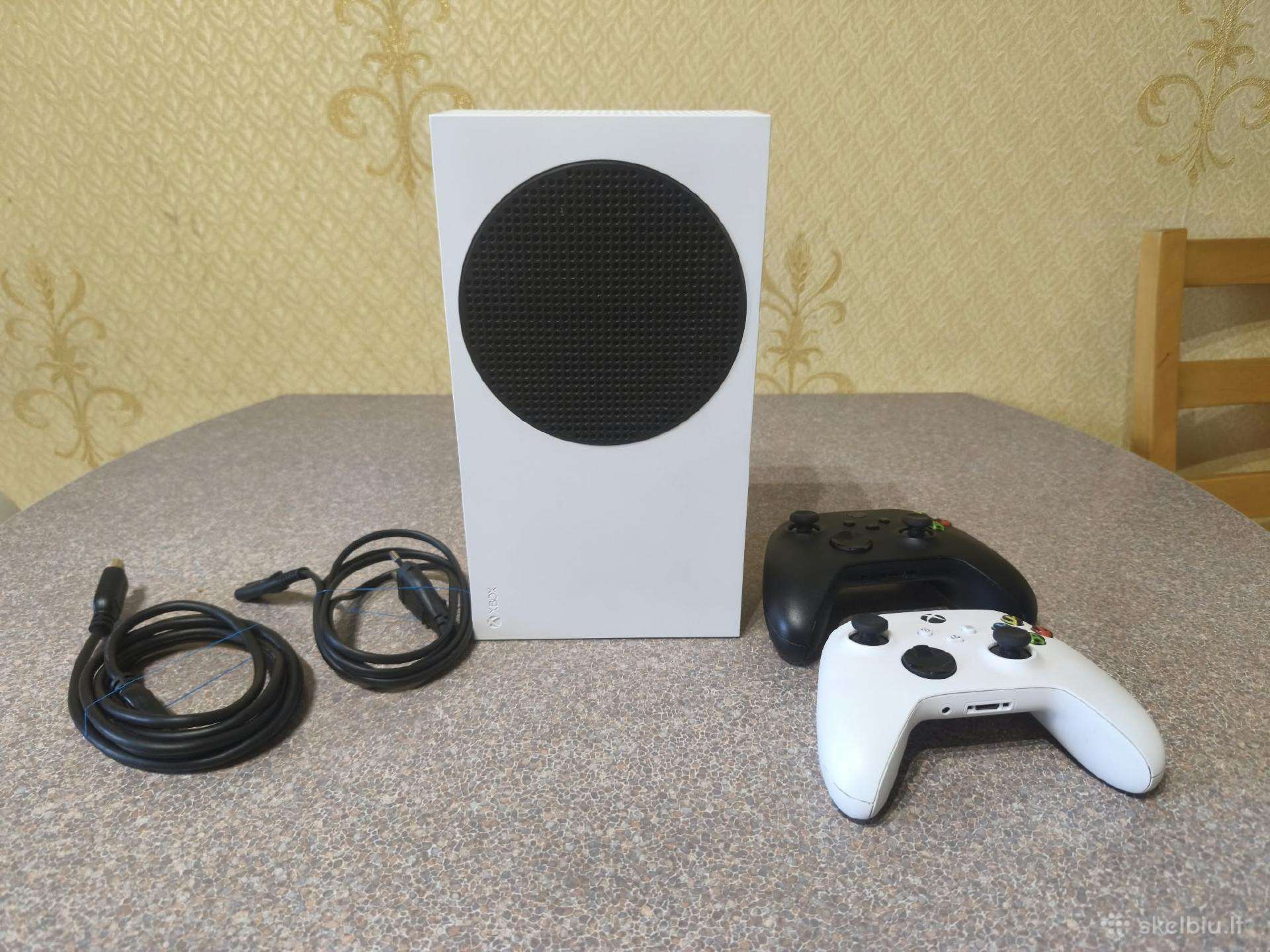 Xbox Series S 512gb + 2 Pulteliai