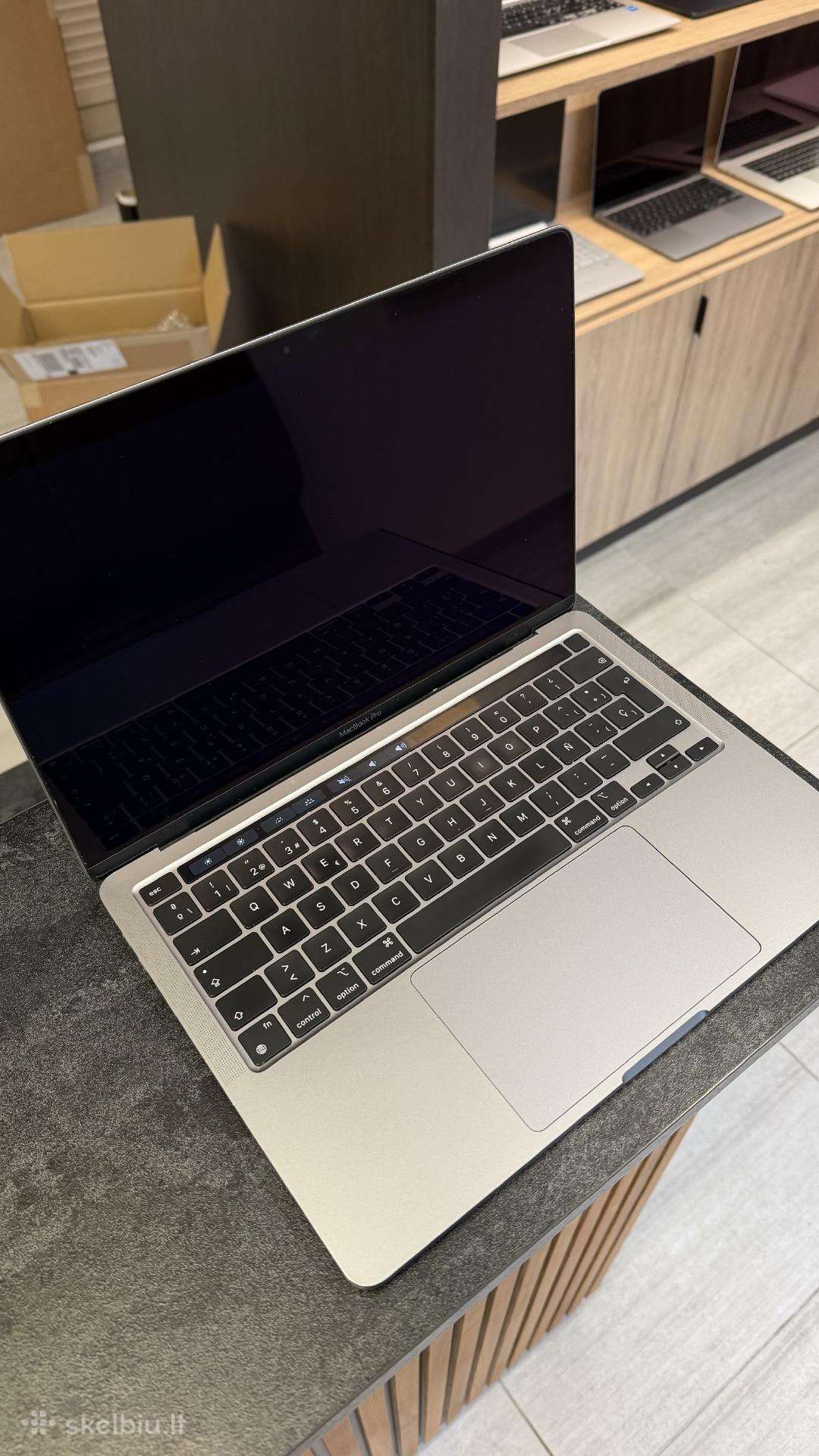 Apple MacBook Pro 13" 2020, M1