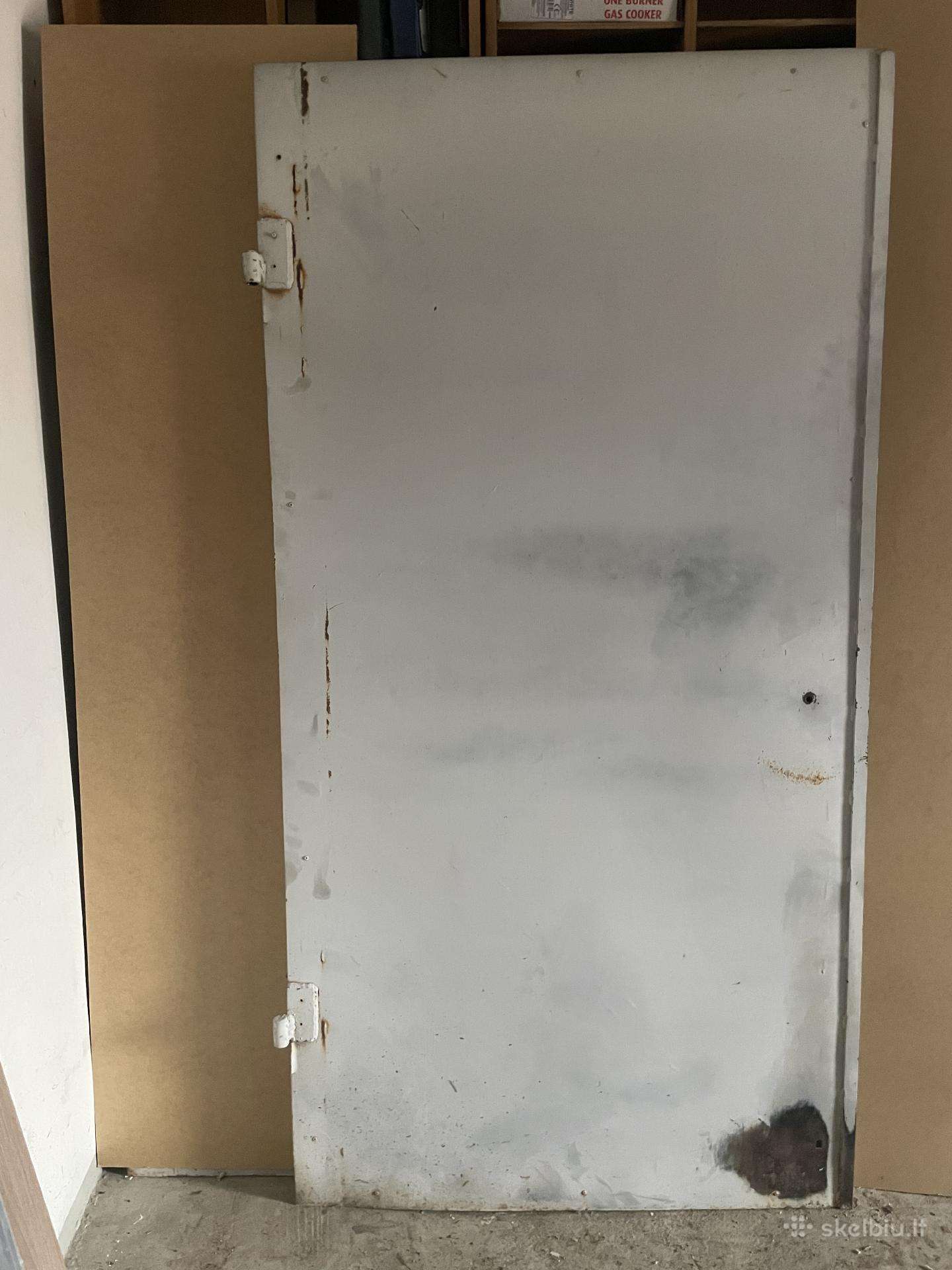 Metalines šarvuotos durys, apšiltintos