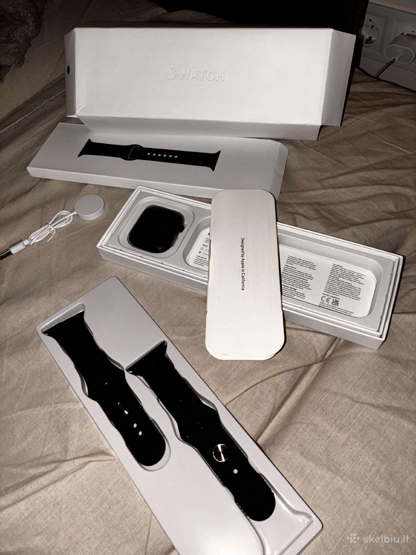 Apple Watch 11 Series - New GPS+callular