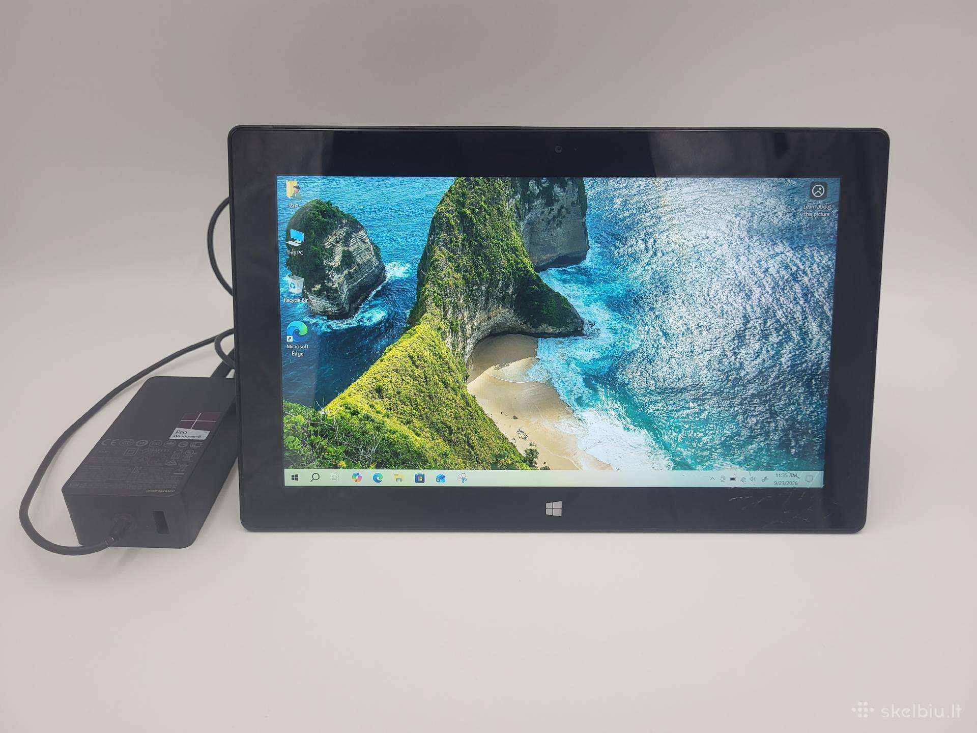 Microsoft Surface Pro Tablet 1st Gen 1514 i5 128gb