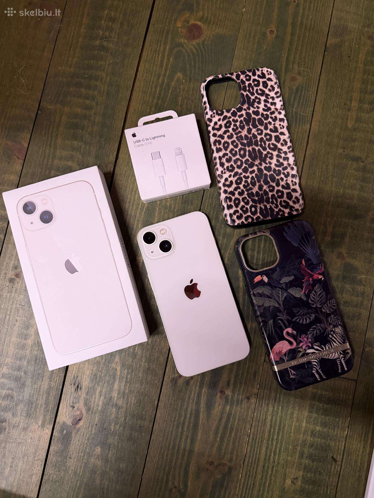 iPhone 13