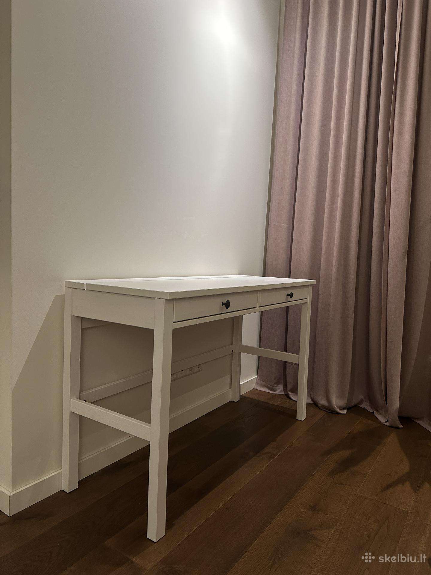 Ikea Hemnes rašomasis stalas