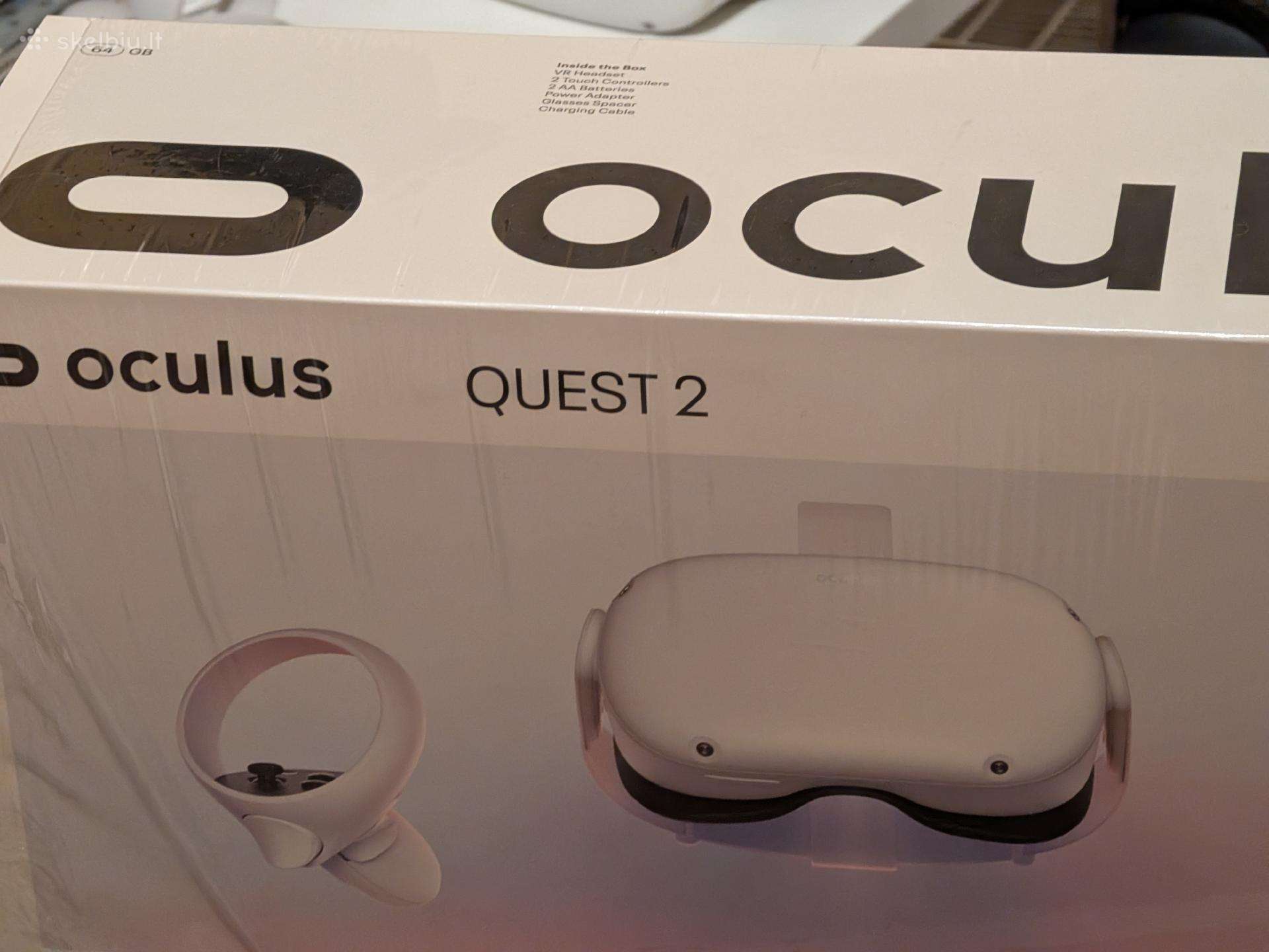 Oculus Quest 2 su priedais