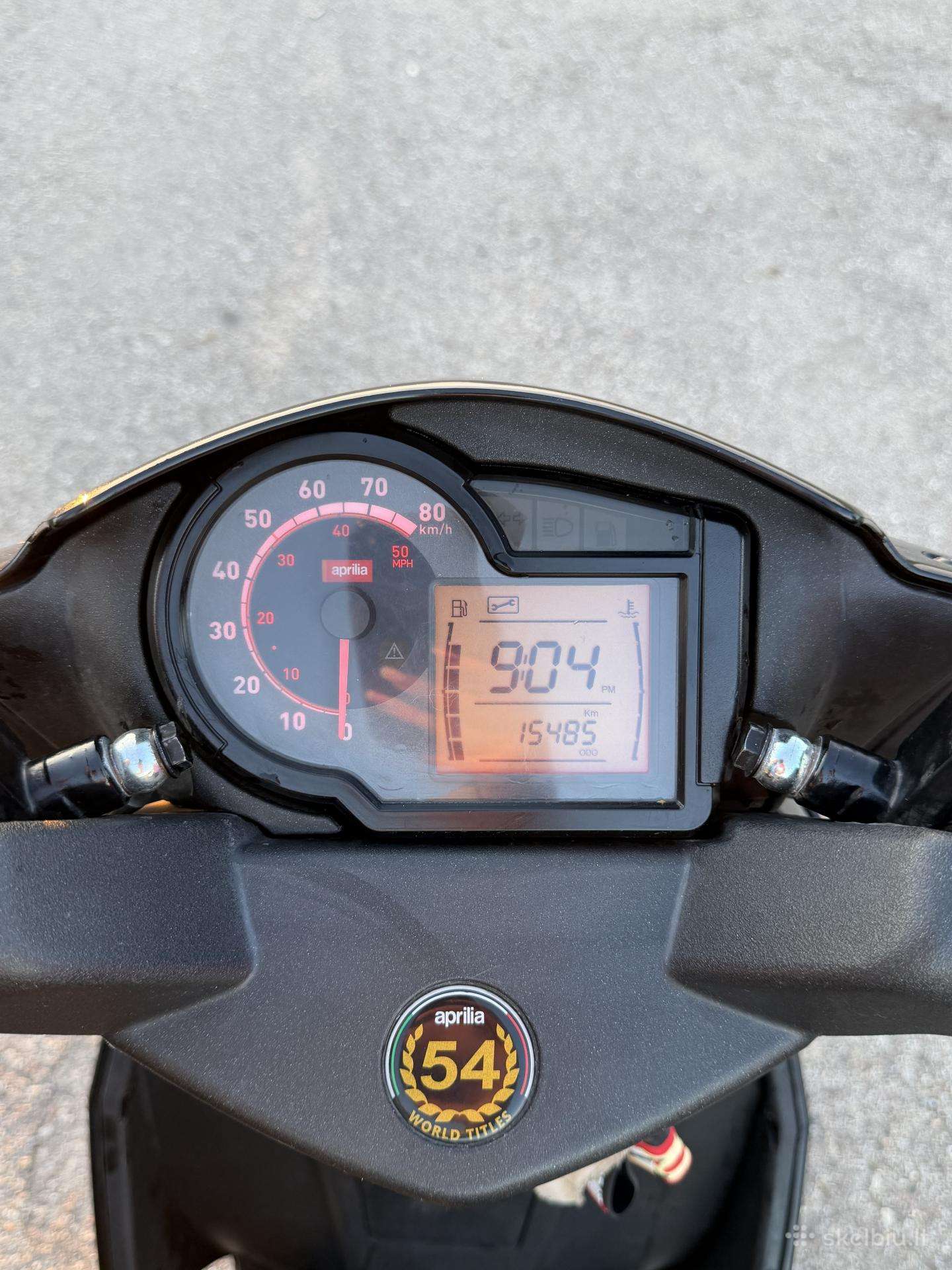 Aprilia SR 49cc, мотороллеры / мопеды