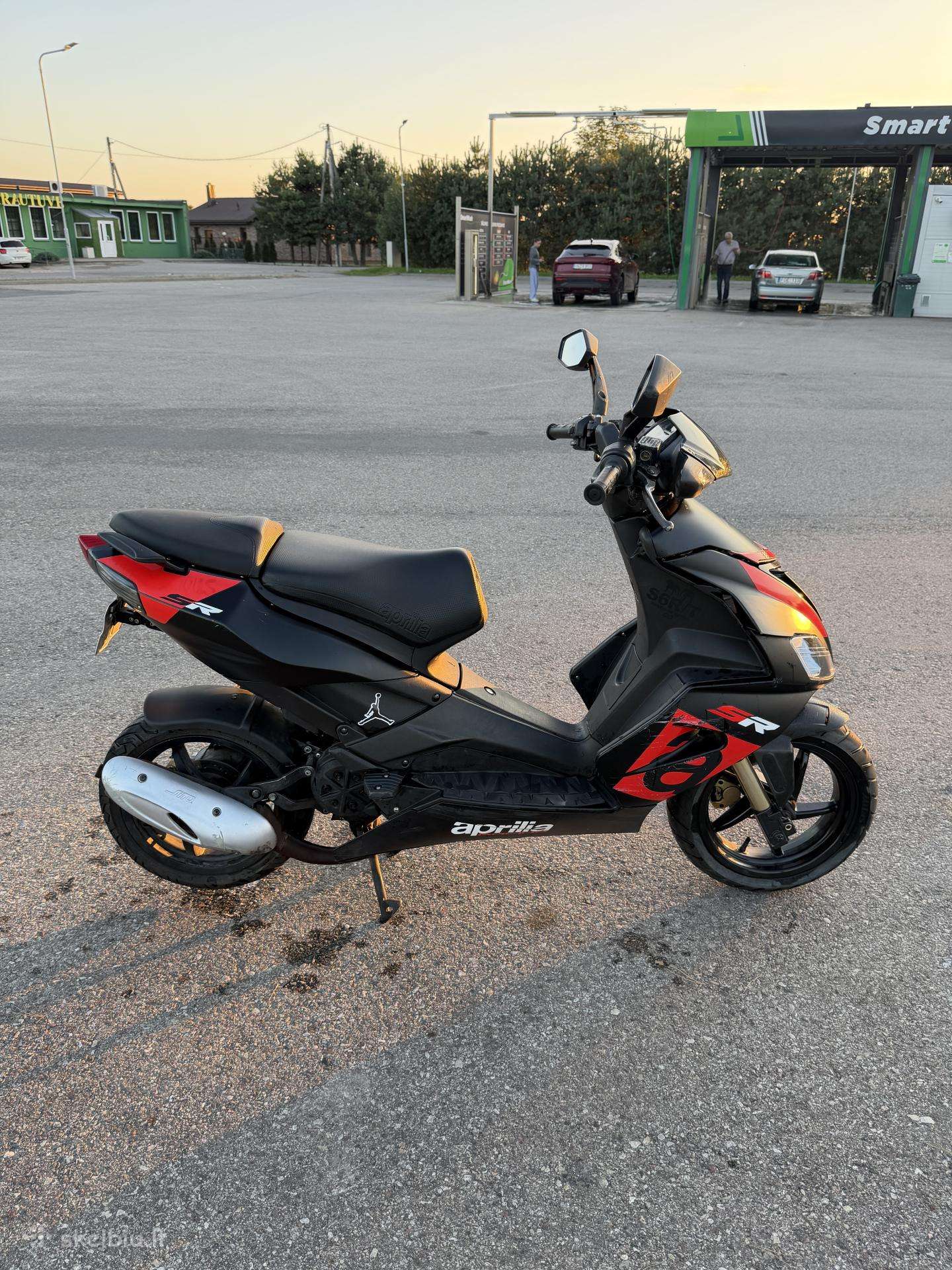 Aprilia SR 49cc, мотороллеры / мопеды