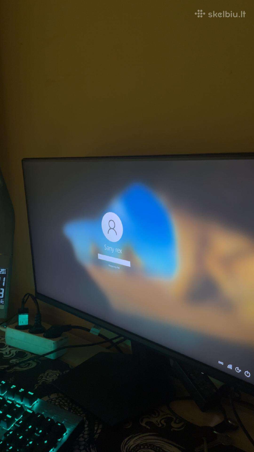 Parduodu Philips 144hz monitorių