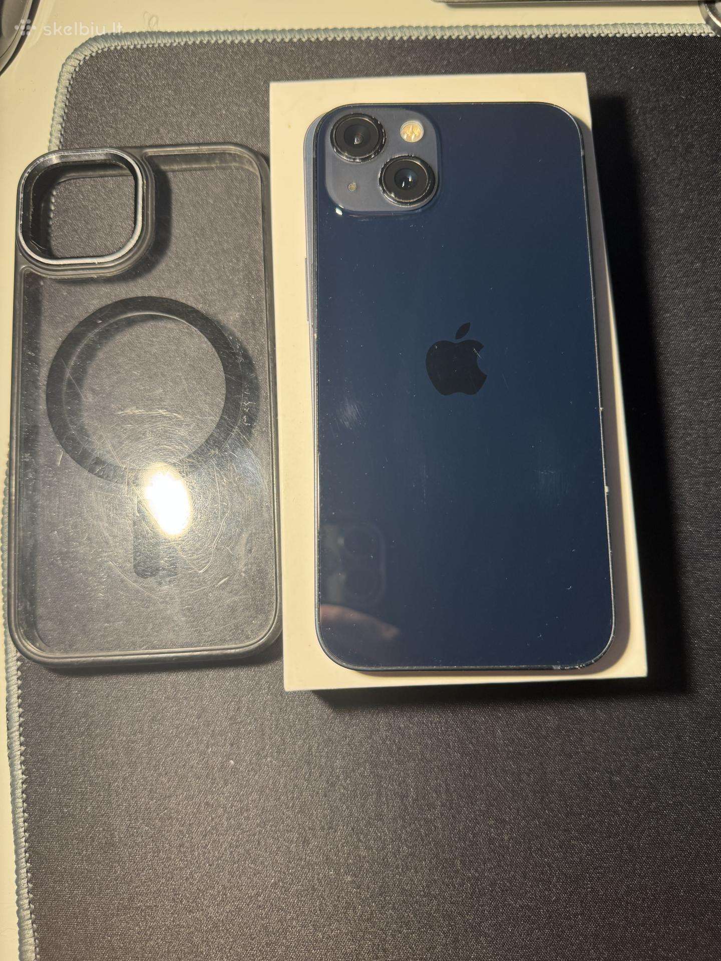 iPhone 13