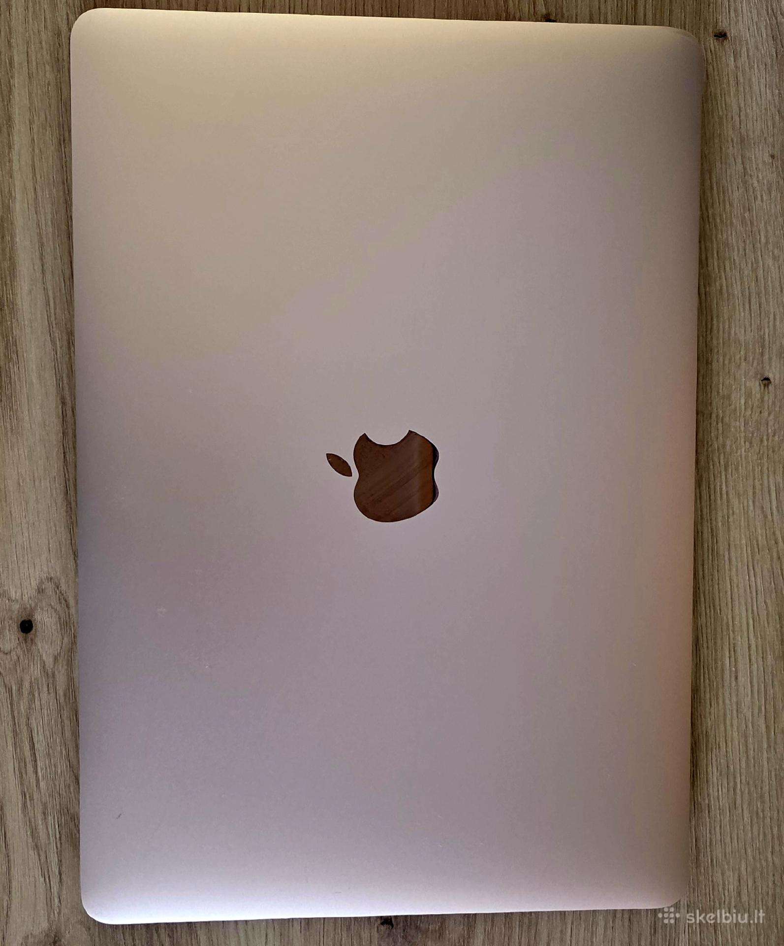MacBook Air 13inch, 256gb M1 2020