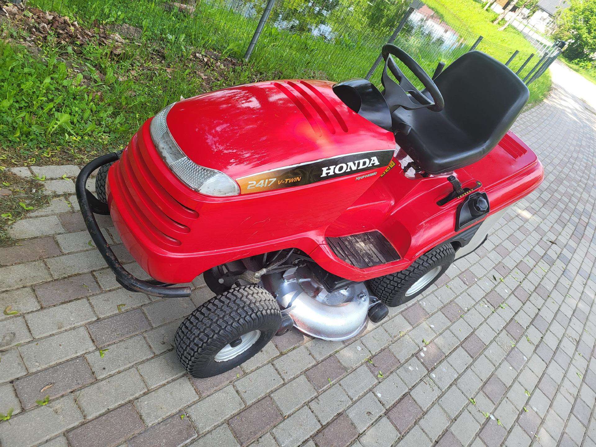Galingi 17ag honda dvicilindriai automatai