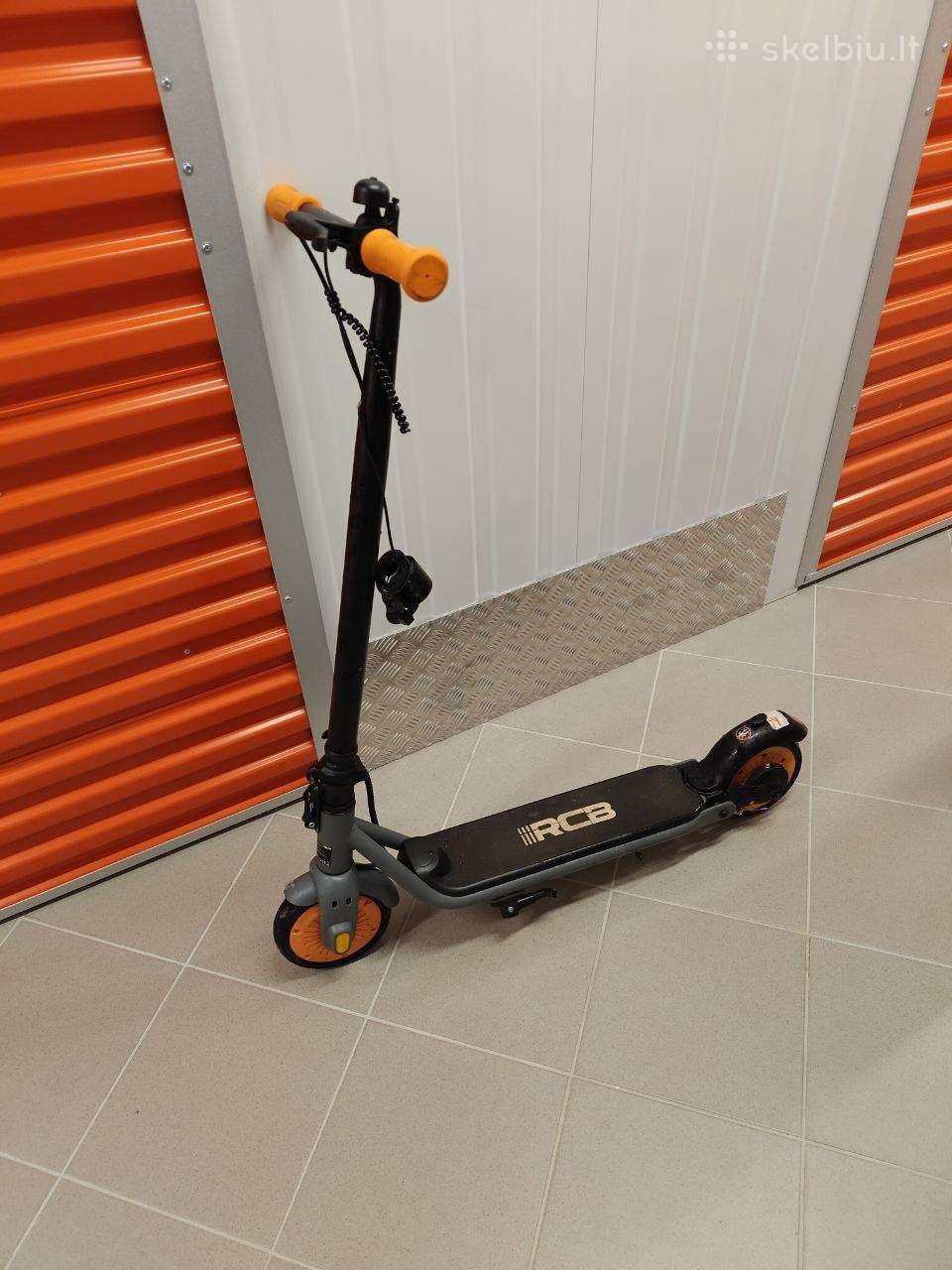 Sugedęs elektrinis paspirtukas Rcb R7x
