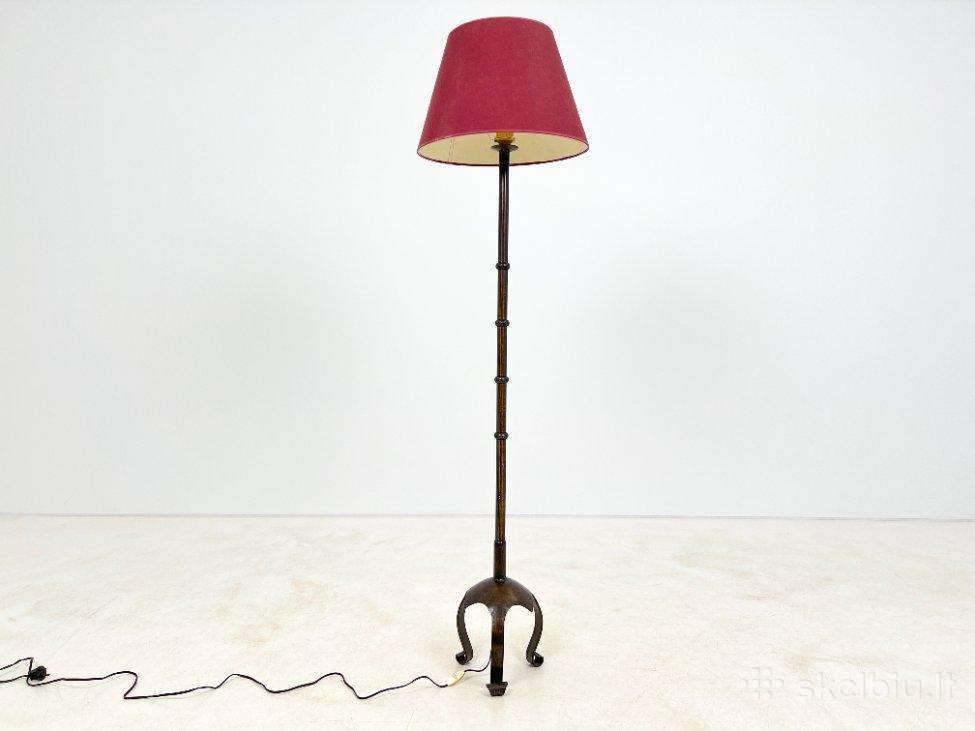 Pastatomas metalinis šviestuvas