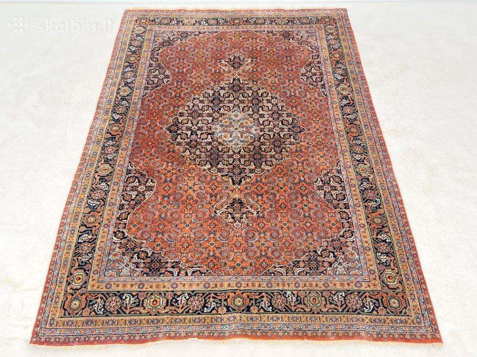 Vilnonis, rankų darbo kilimas "Tabriz"