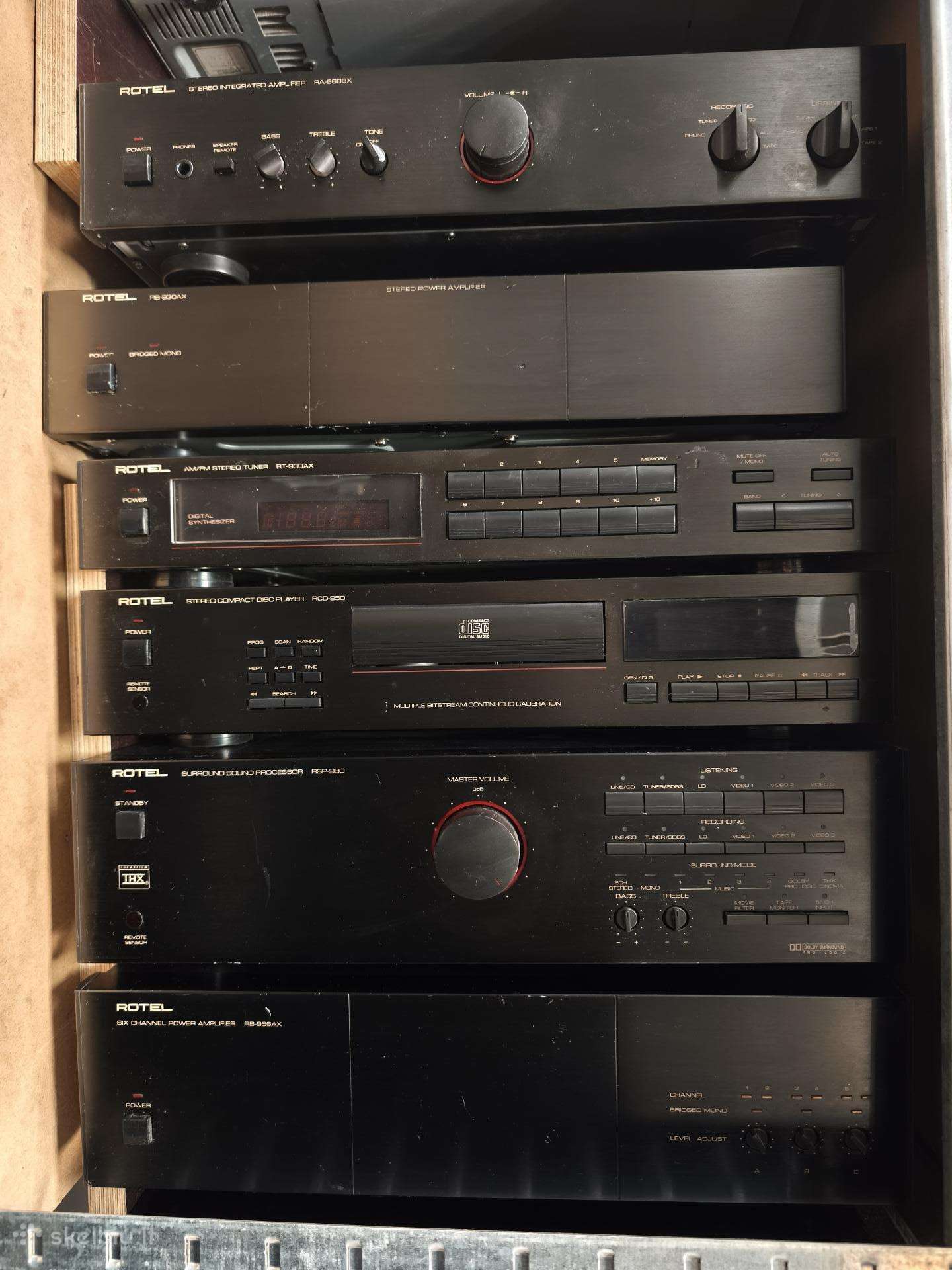 Stiprintuvai Rotel Sony Nad Marantz