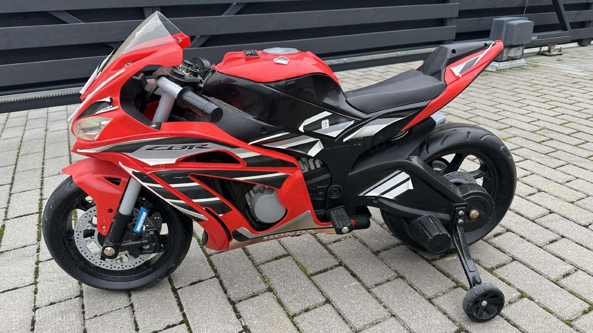 Injusa Honda Cbr 12v elektrinis motociklas vaikams