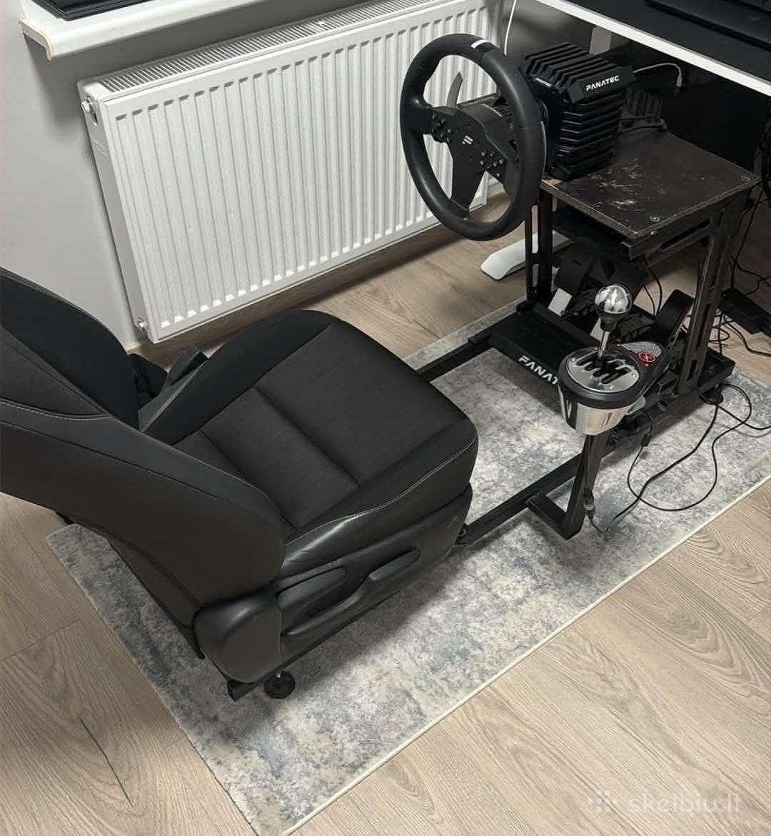 Fanatec racing simuliatorius