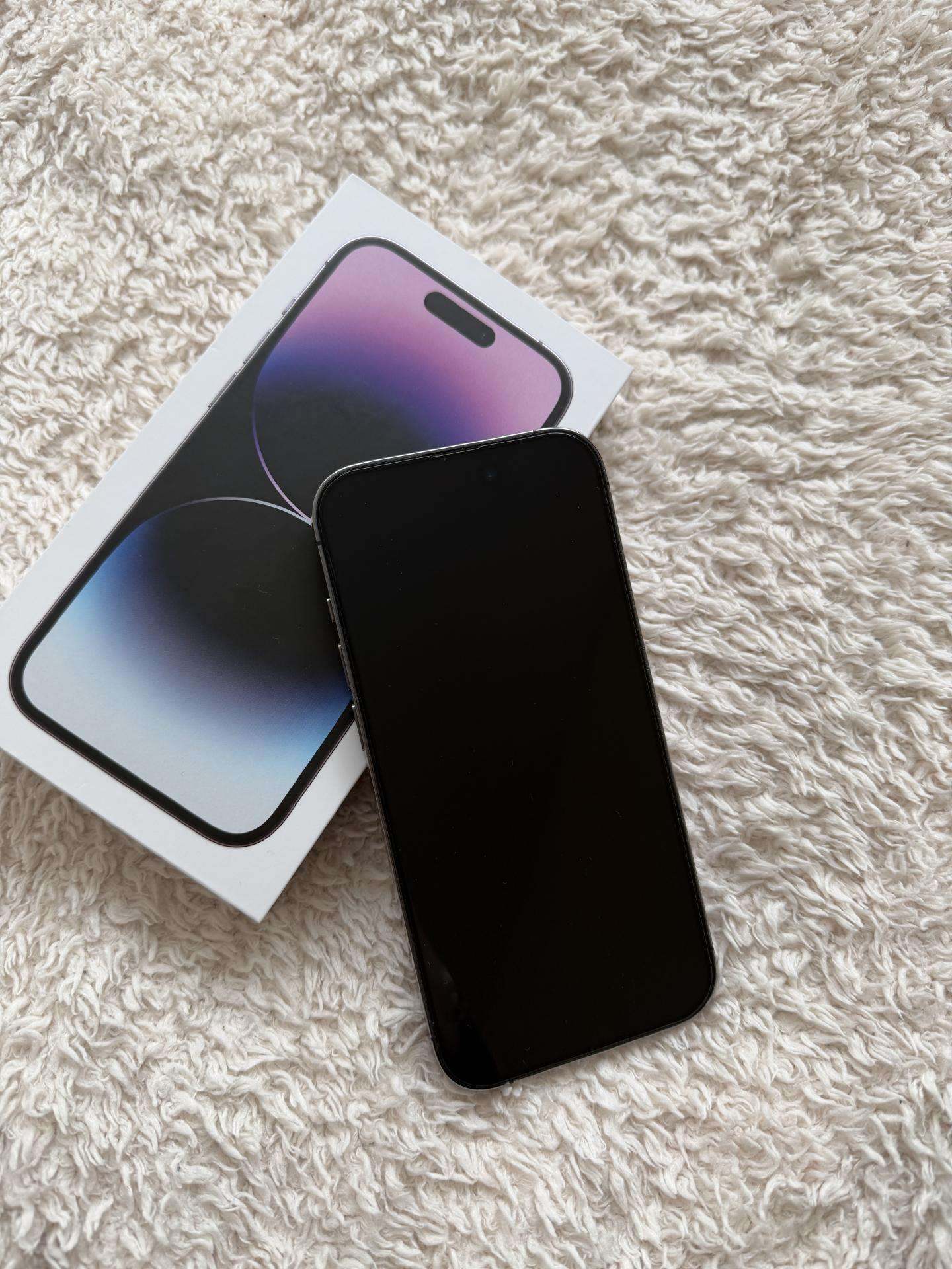 iPhone 14 Pro, 256gb, Deep Purple.