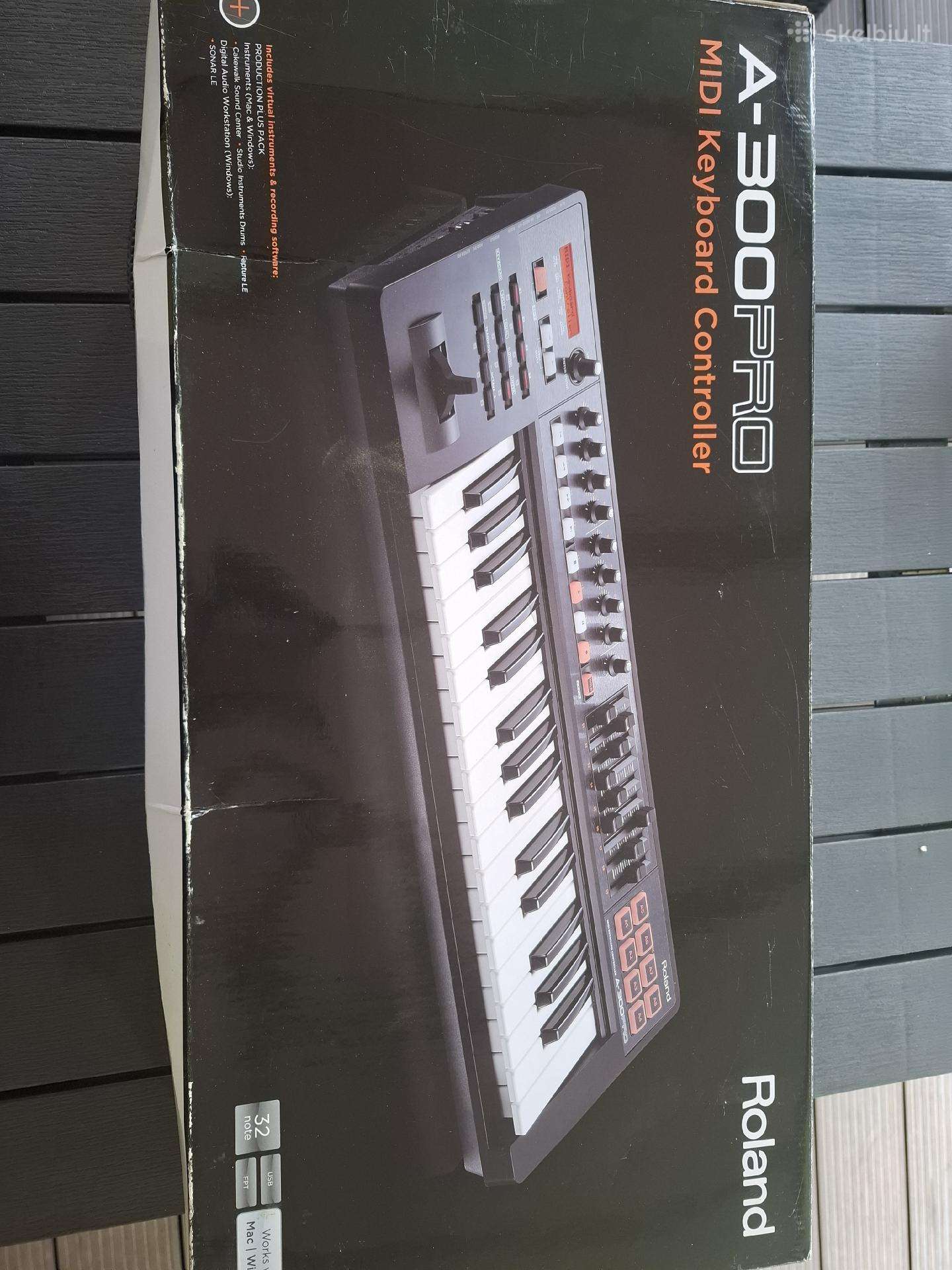 Roland A-300pro Midi